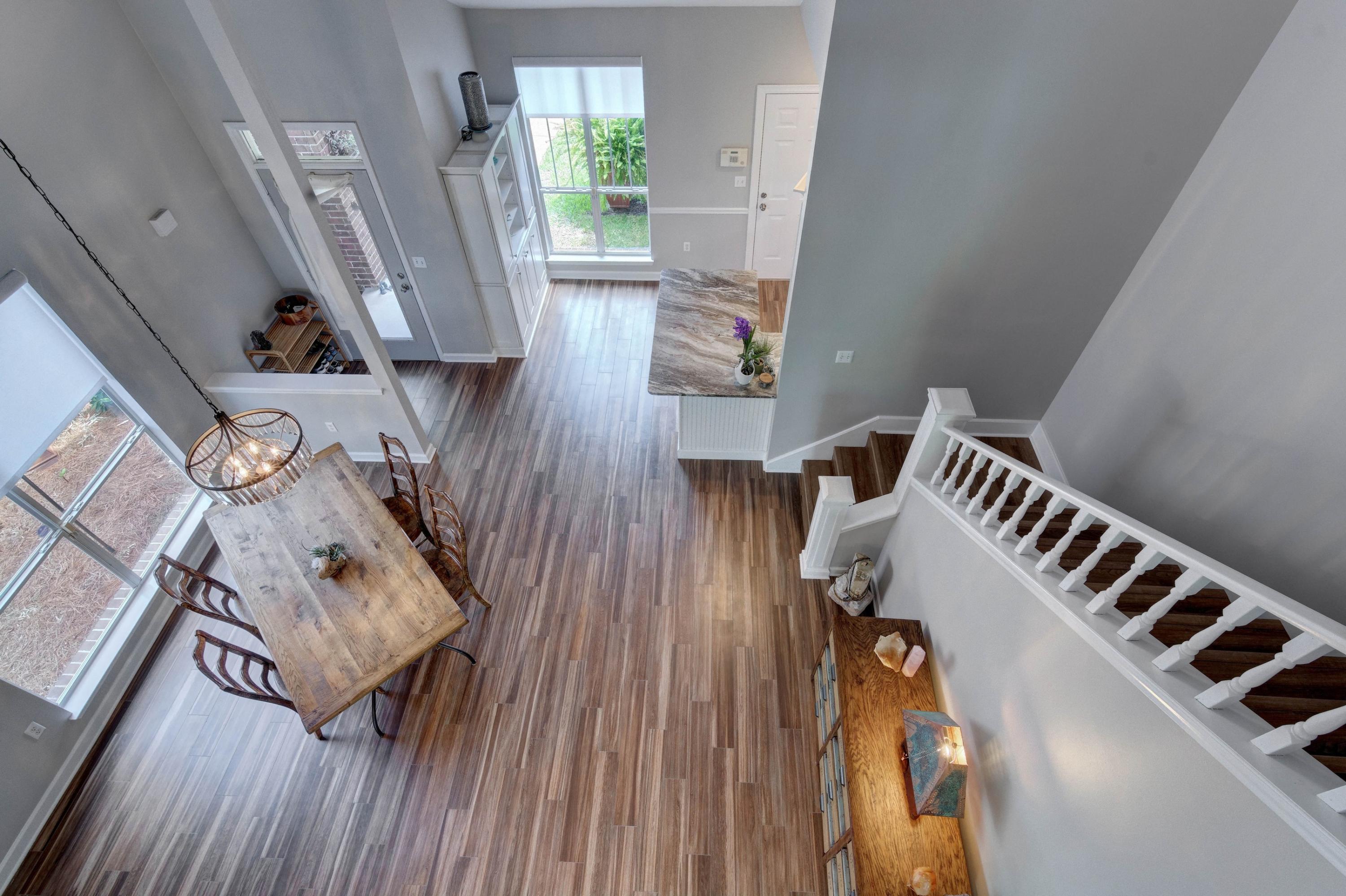 ESCADA - Residential