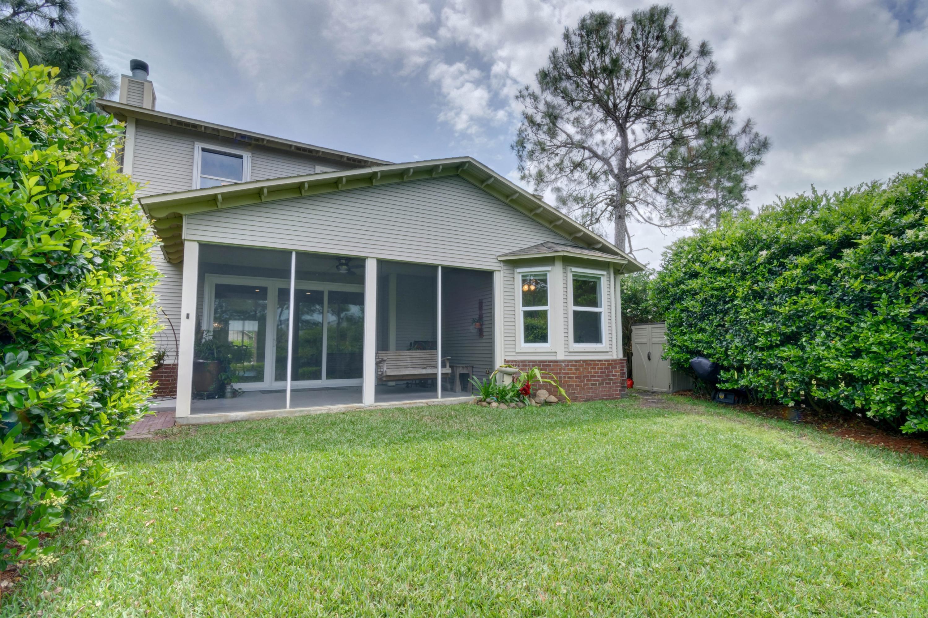 ESCADA - Residential