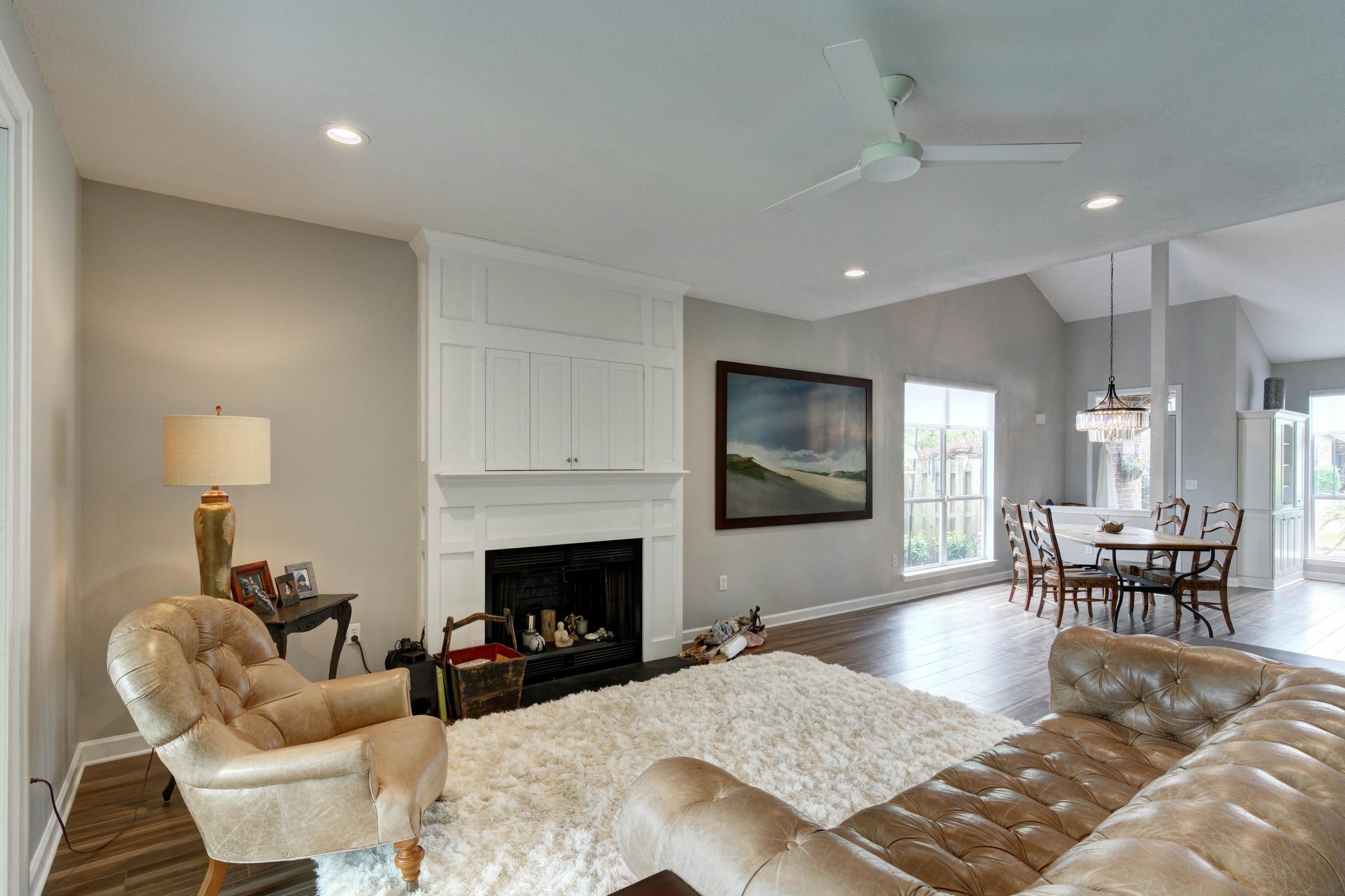 ESCADA - Residential