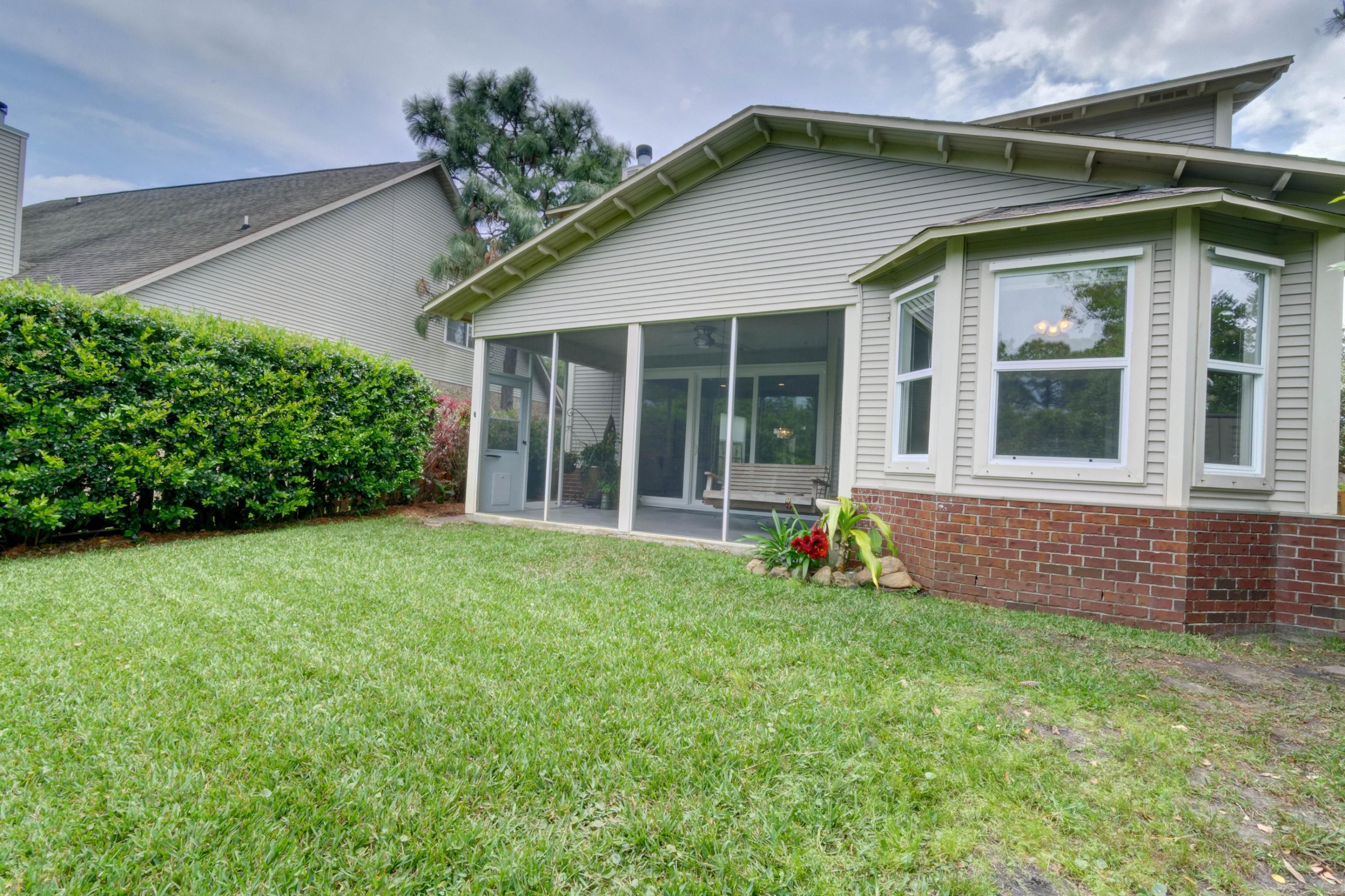 ESCADA - Residential