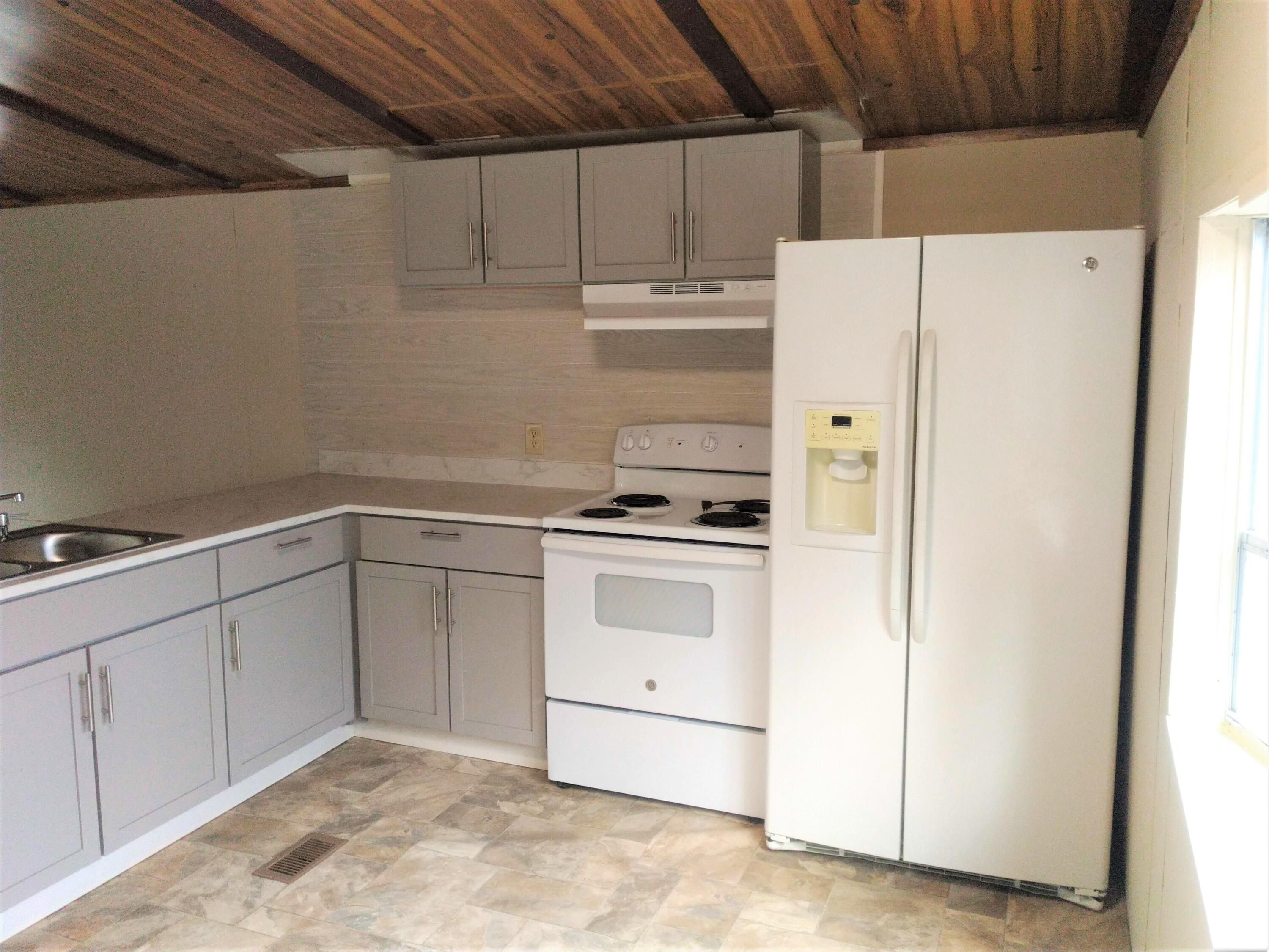 OAKWOOD HILLS - Residential