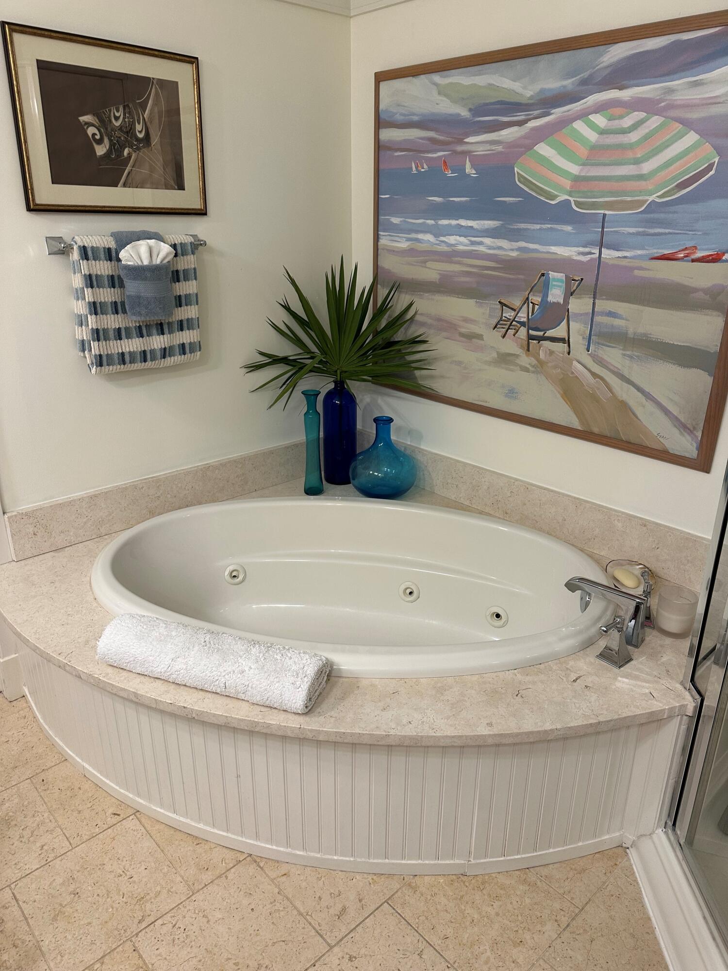 1101 Sawgrass Court 105
