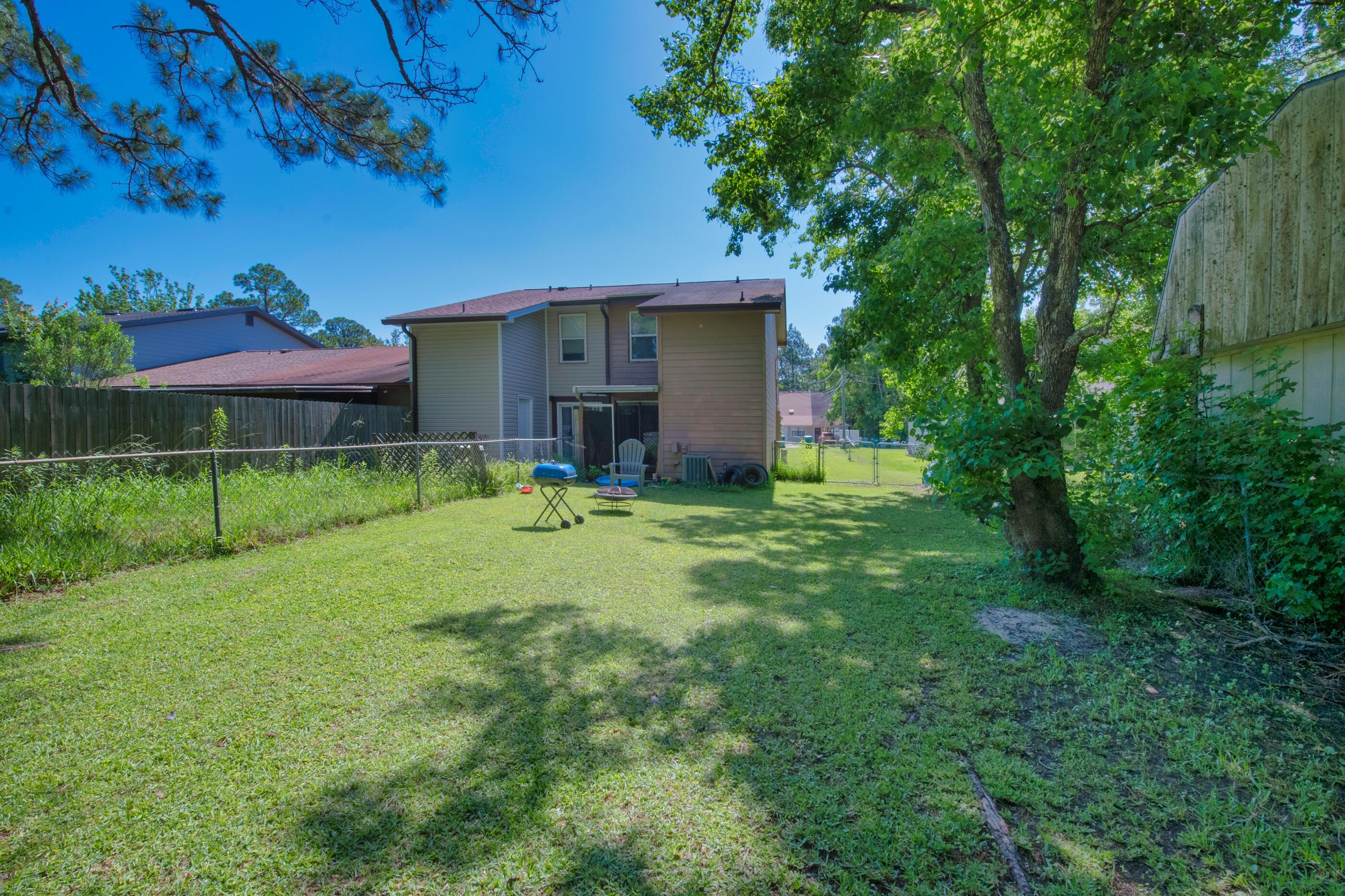 QUAIL MEADOWS - Residential