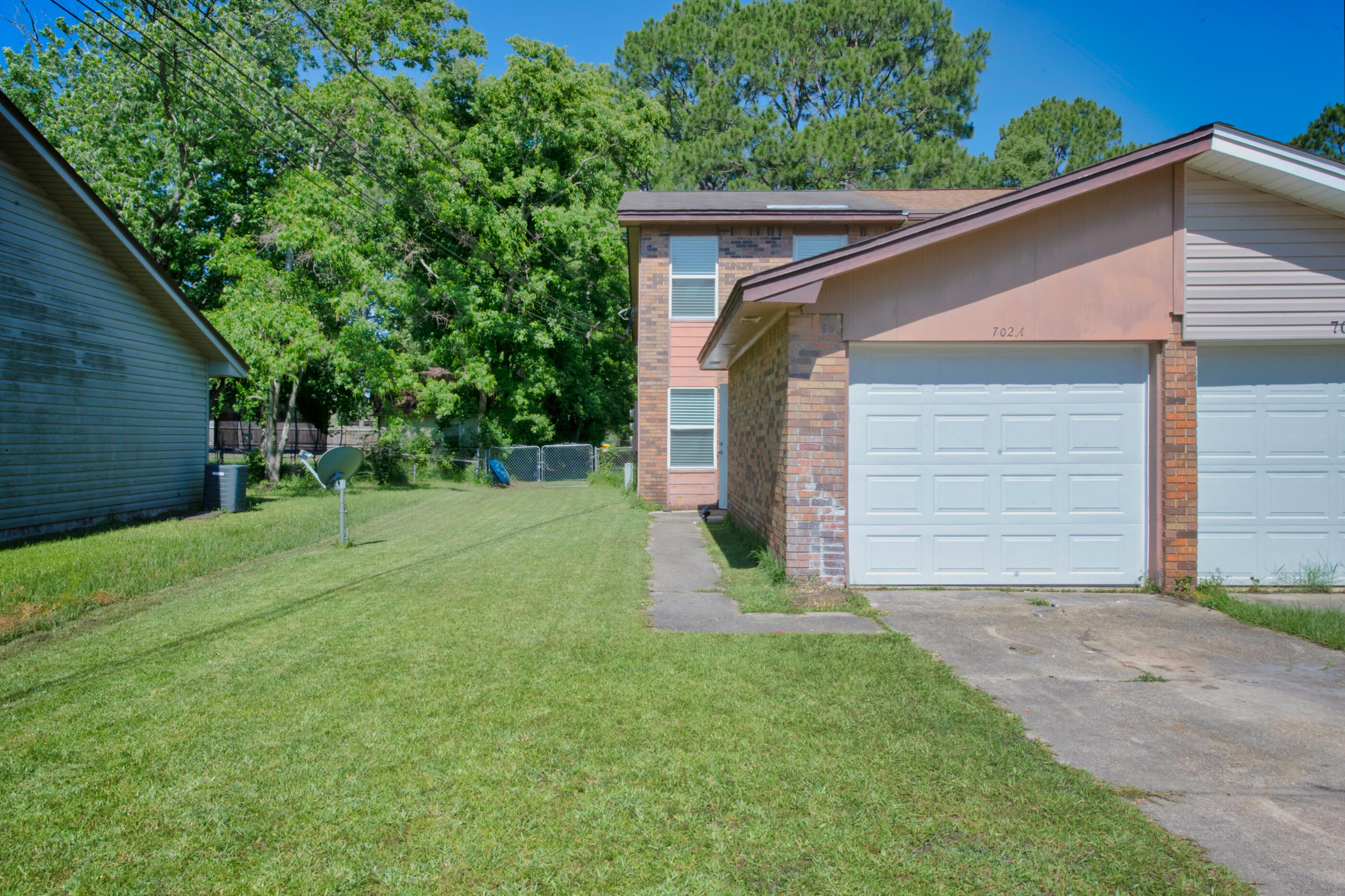 QUAIL MEADOWS - Residential