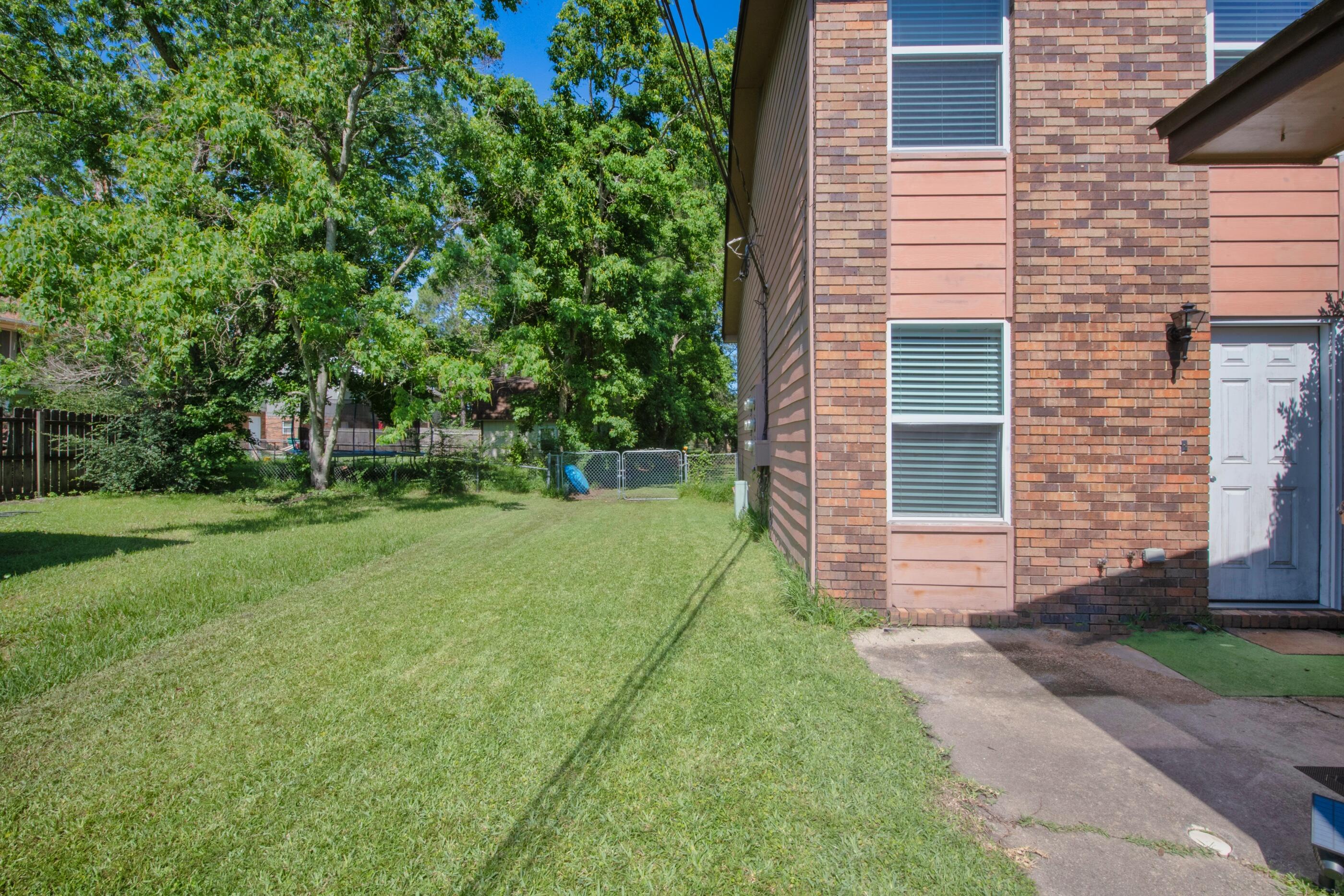 QUAIL MEADOWS - Residential