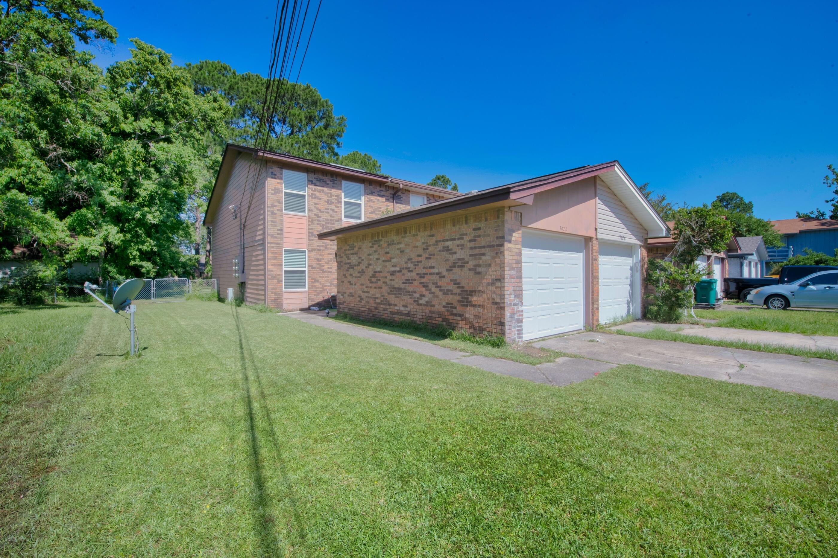 QUAIL MEADOWS - Residential