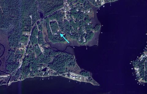 Photo of Lot 29-C Cross Creek Circle, Freeport, FL 32439 (MLS # 985288)