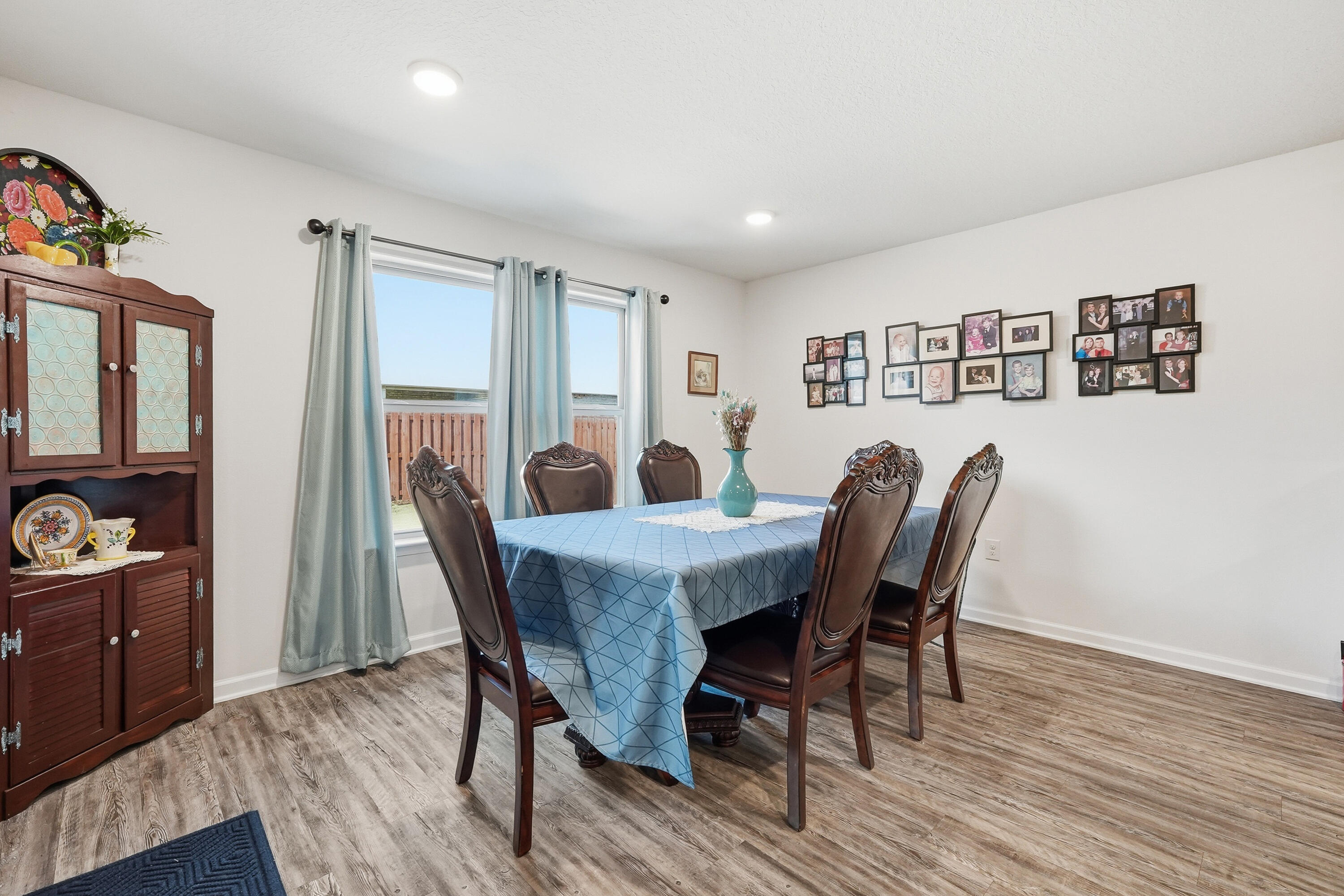 Redstone Commons - Residential