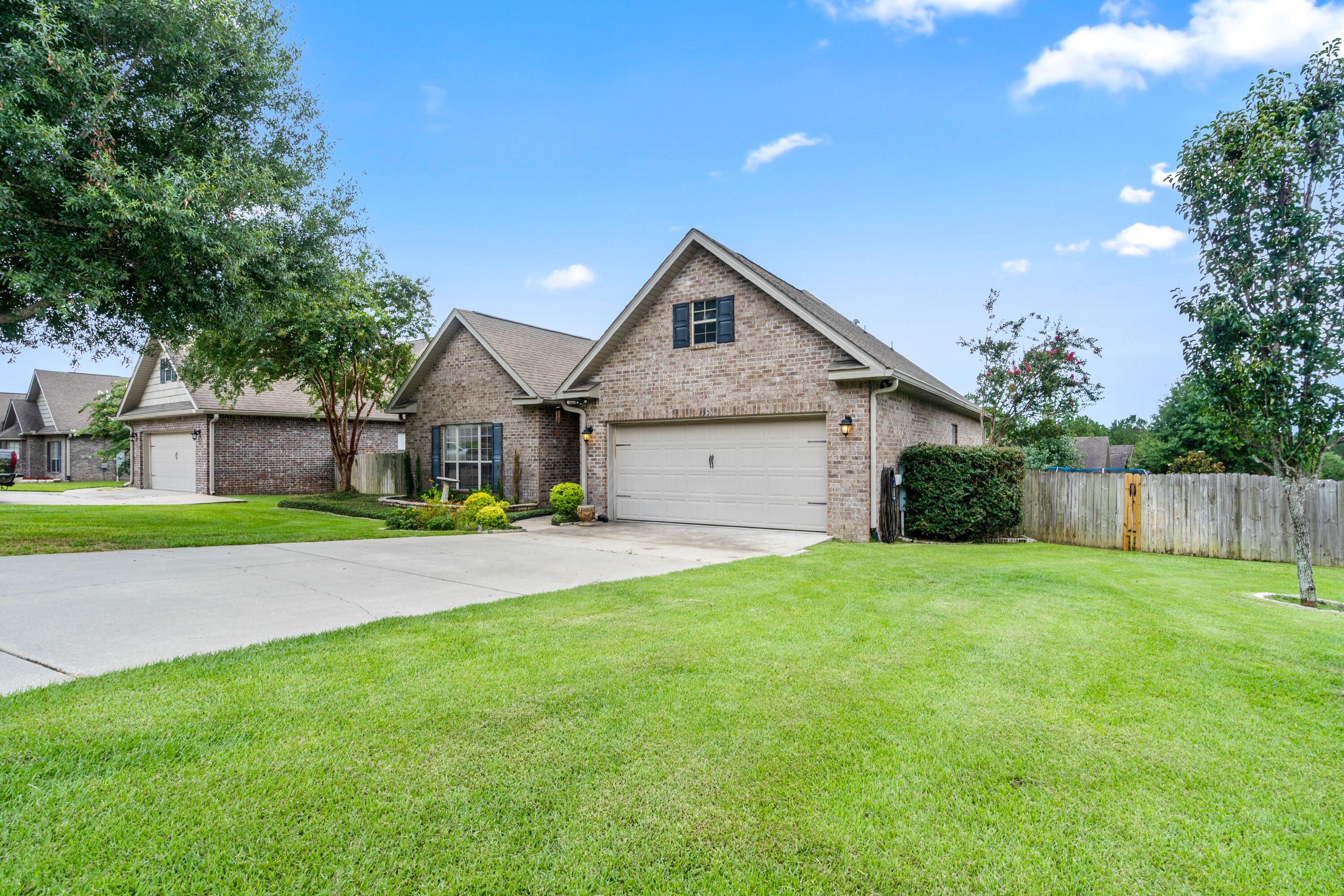 ROLLING RIDGE S/D - Residential Lease