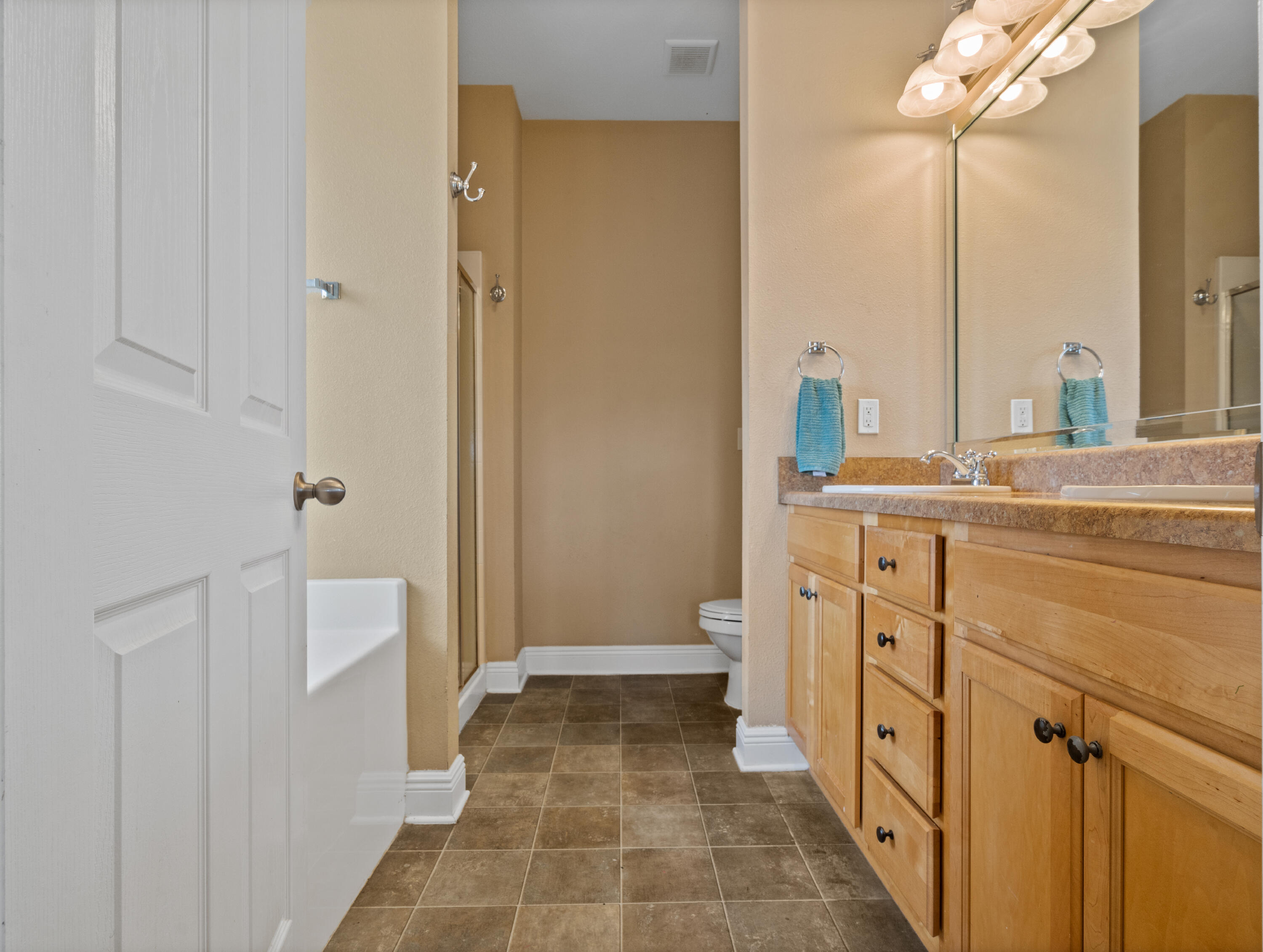 ROLLING RIDGE S/D - Residential Lease