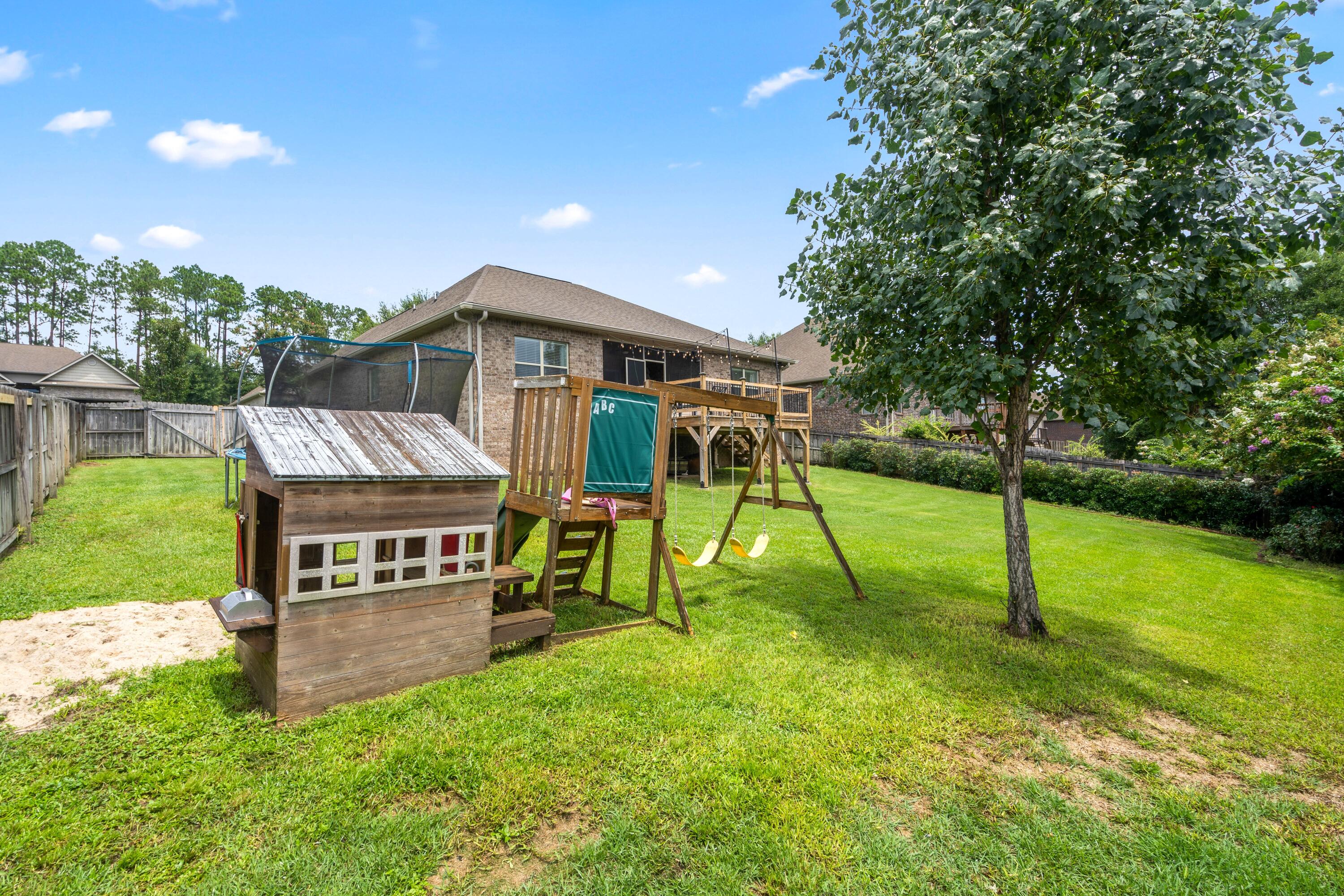 ROLLING RIDGE S/D - Residential Lease