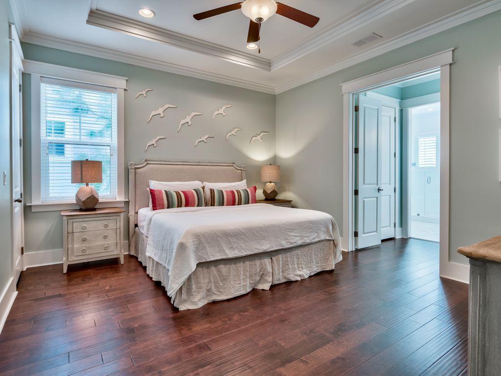 NATUREWALK AT SEAGROVE - Residential