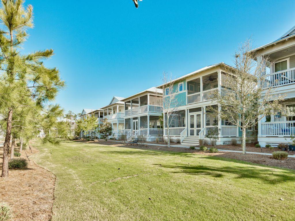 NATUREWALK AT SEAGROVE - Residential