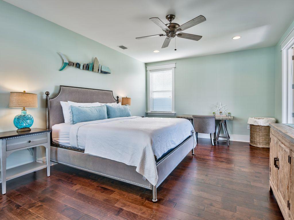 NATUREWALK AT SEAGROVE - Residential