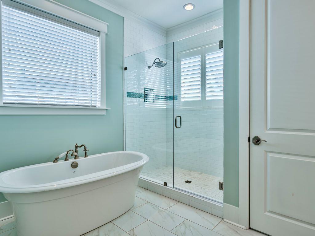 NATUREWALK AT SEAGROVE - Residential