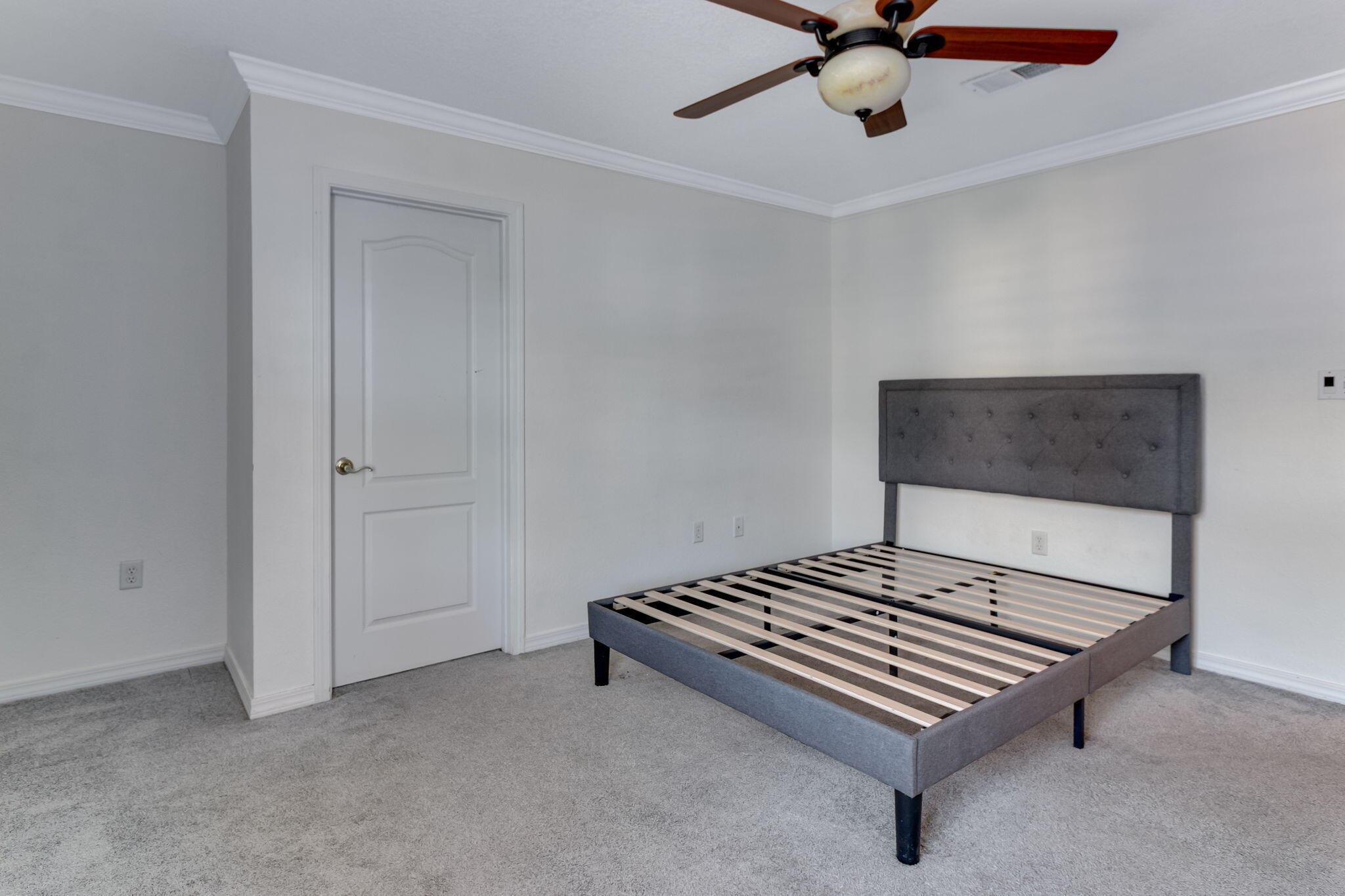 EMERALD LAKES PH III - Residential