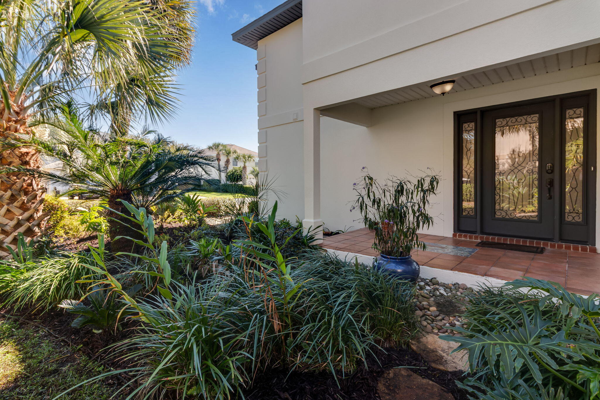 EMERALD LAKES PH III - Residential