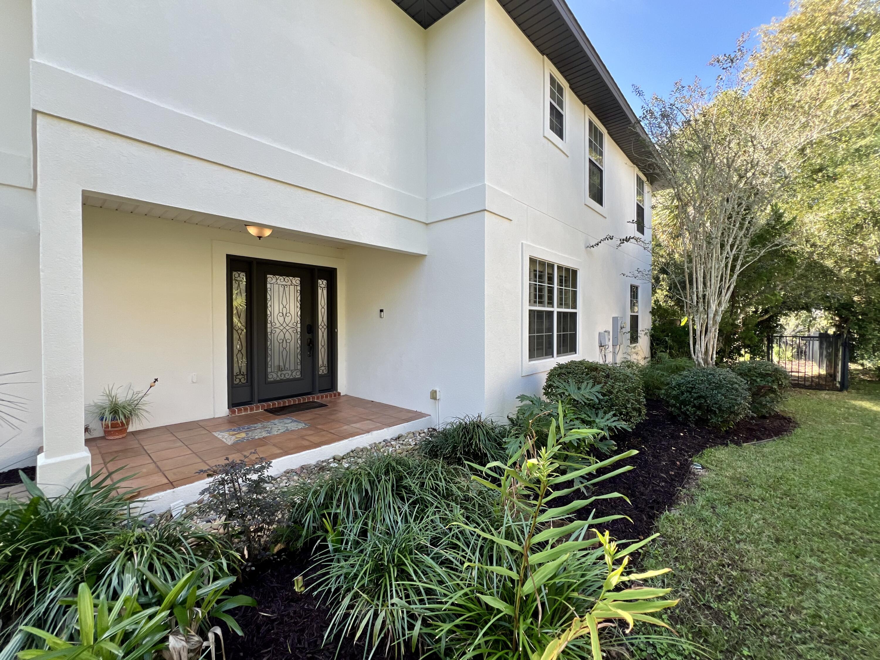 EMERALD LAKES PH III - Residential