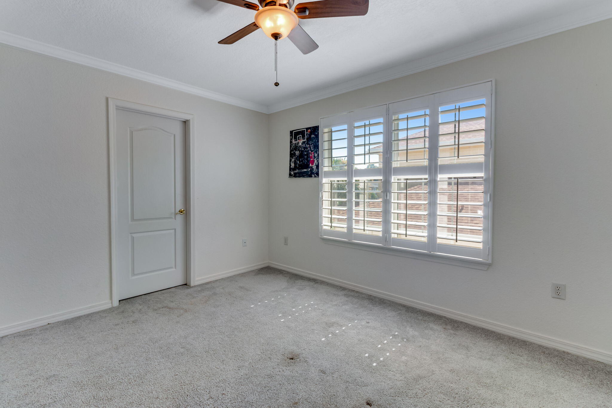 EMERALD LAKES PH III - Residential