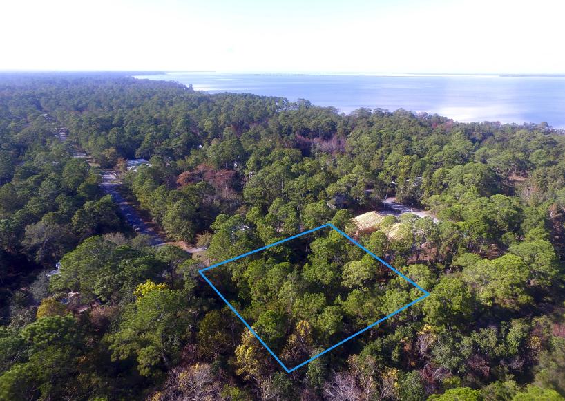 MAGNOLIA BEACH - Land