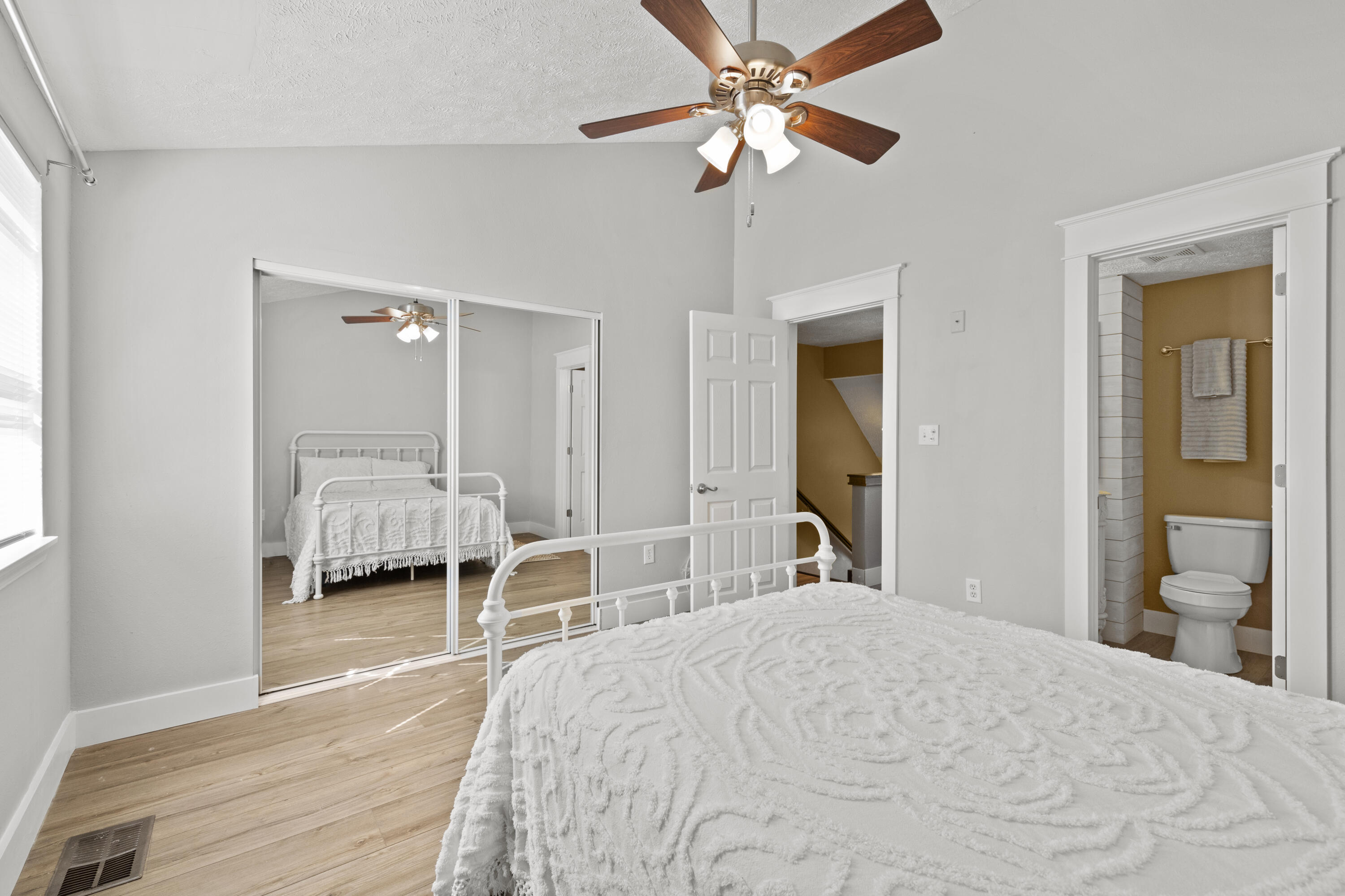 COMMODORES LANDING - Residential