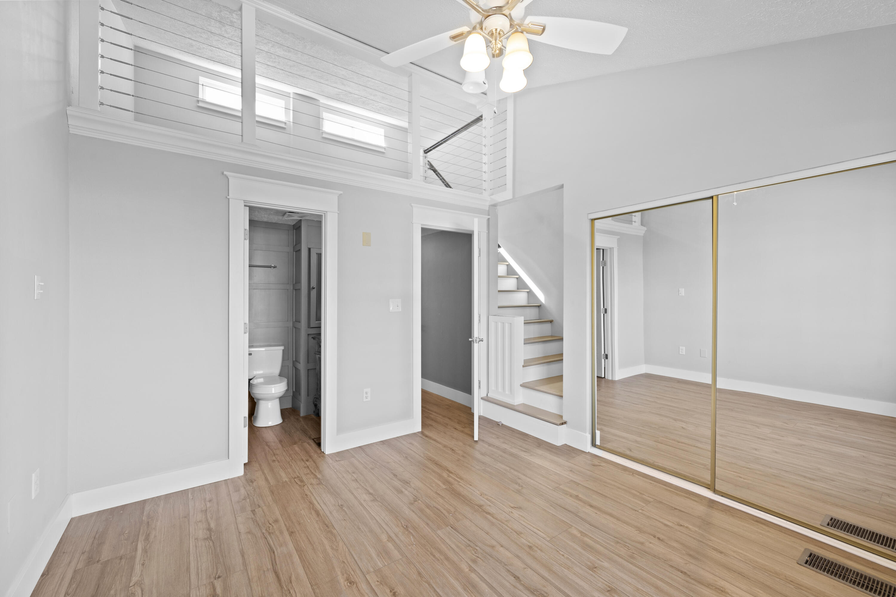 COMMODORES LANDING - Residential