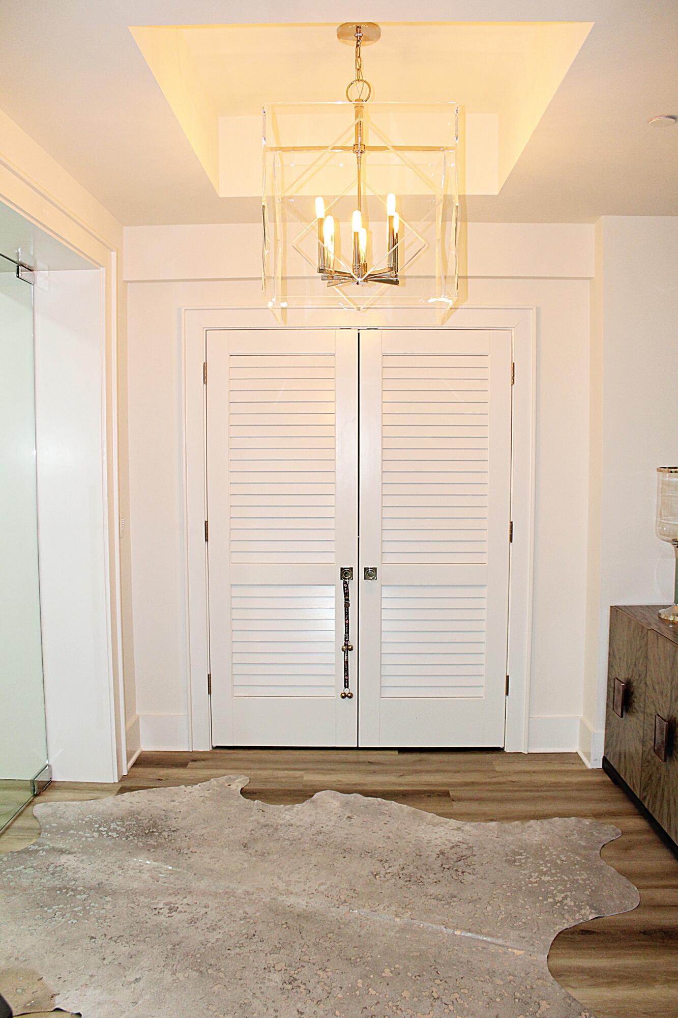 ONE WATER PLACE AT KELLY PLANTATION - Residential