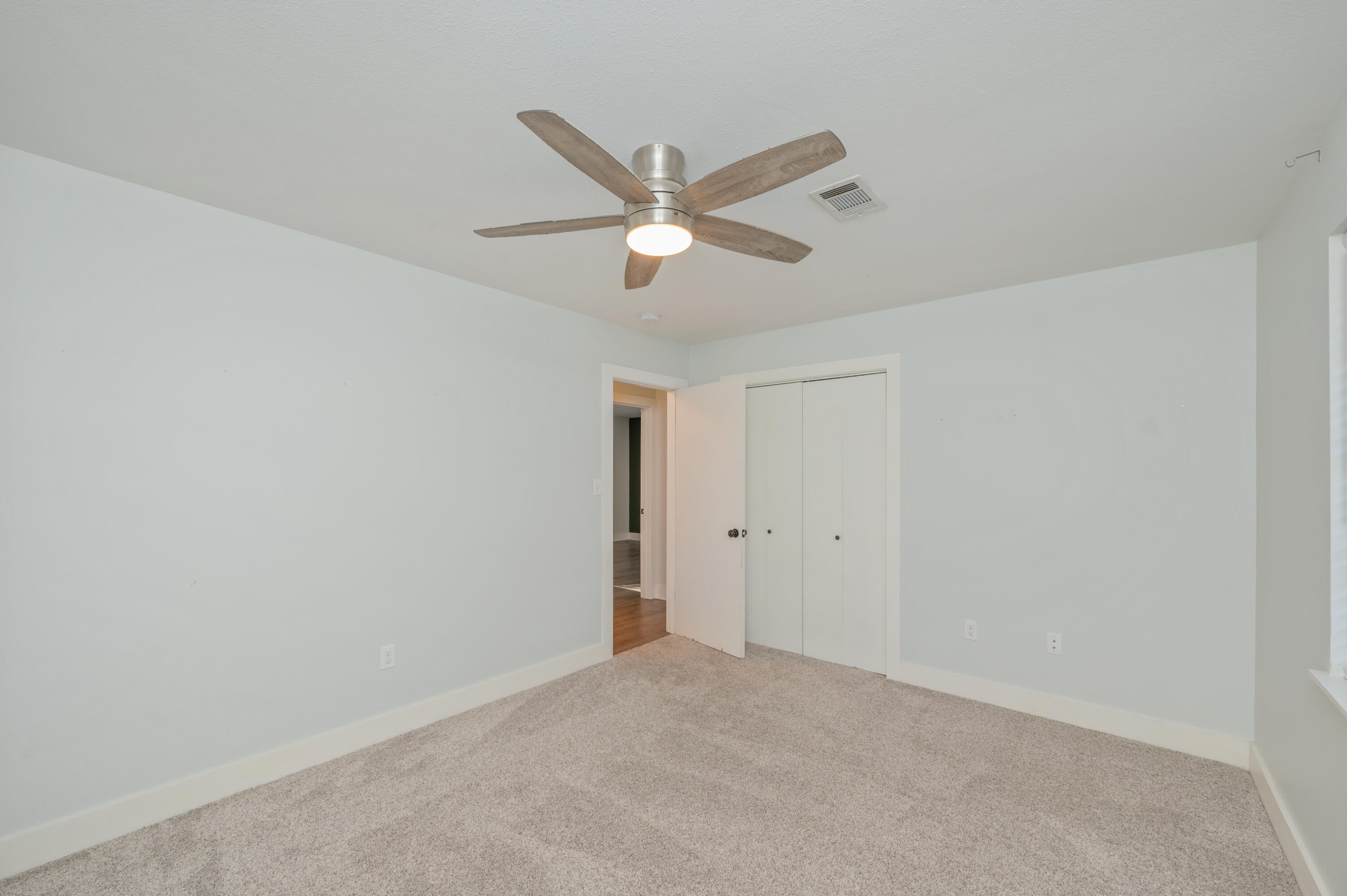 BAYOU WOODS 1ST ADDN - Residential Lease