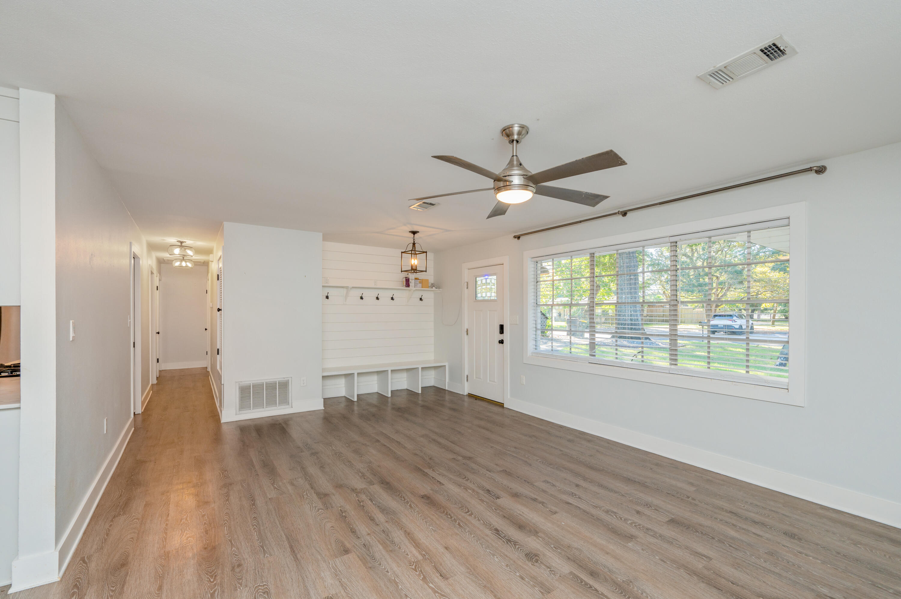 BAYOU WOODS 1ST ADDN - Residential Lease