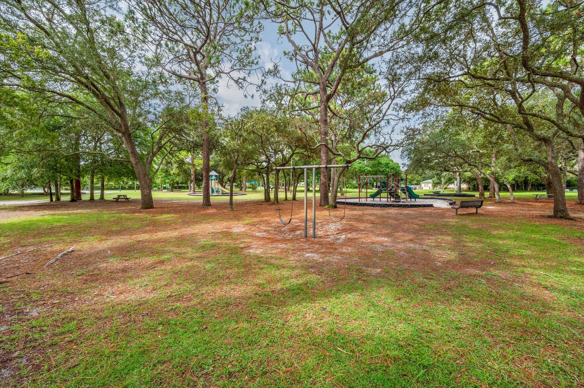 BAYOU WOODS 1ST ADDN - Residential Lease
