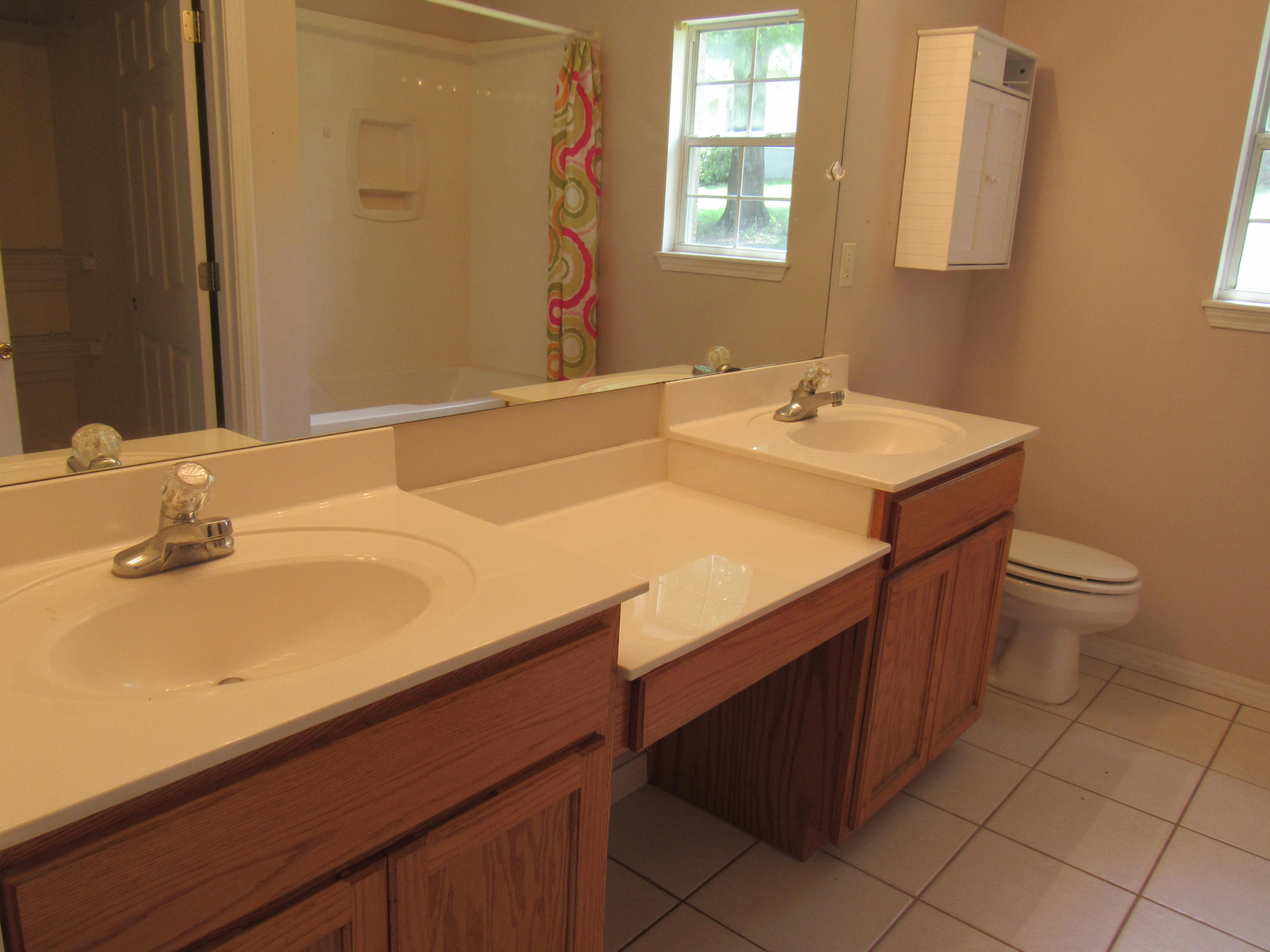 ROLLING HILLS ESTATES - Residential