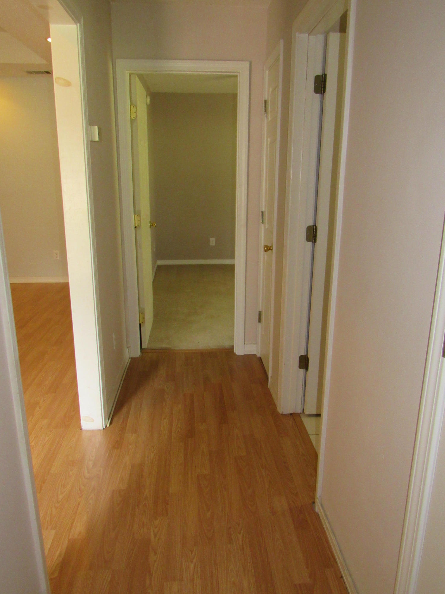 ROLLING HILLS ESTATES - Residential