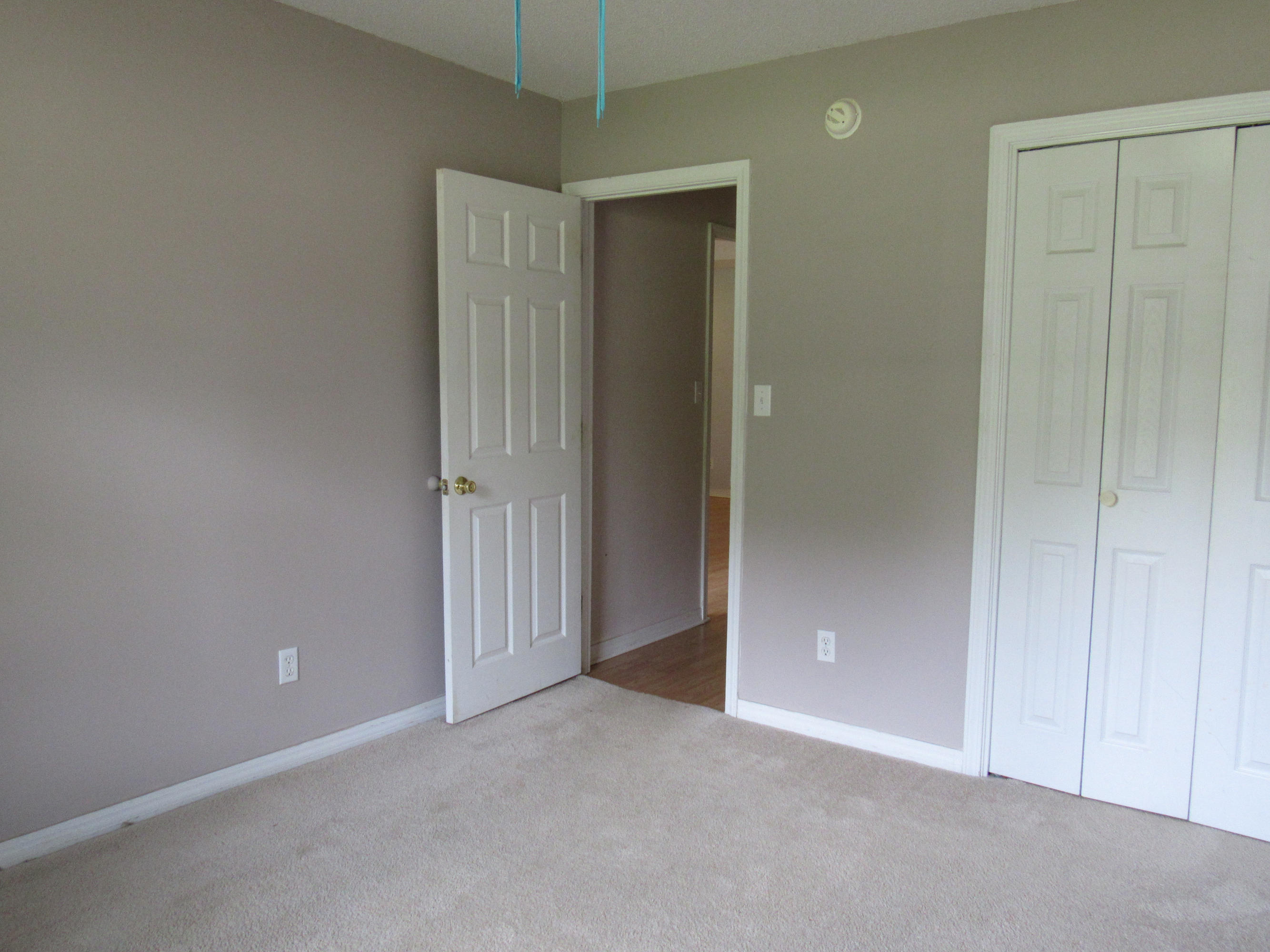 ROLLING HILLS ESTATES - Residential