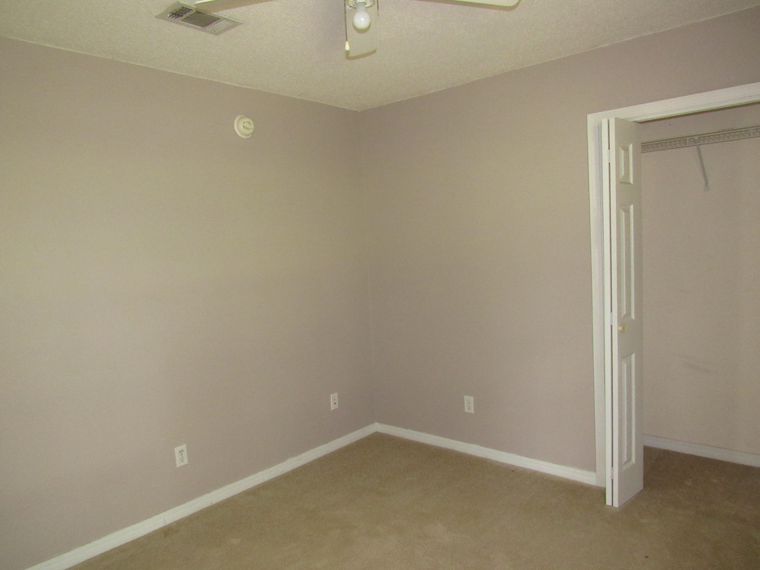 ROLLING HILLS ESTATES - Residential