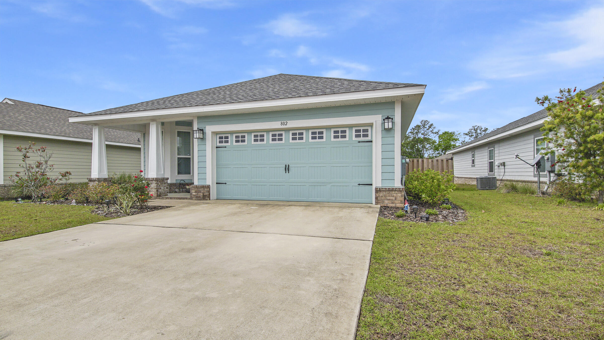 This adorable 3 bedroom, 2 bathroom craftsman cottage house is located in Lafayette Creek Landing subdivision right behind Publix Super Market at the shoppes at Freeport. This gated community offers amenities such as a large club house, community pool, and a beautiful nature trail that leads to the historic Lafayette Creek. Nestled in the center of the neighbourhood, the home offers : - open floor plan -large master bedroom -large walk-in master closet -fenced in backyard ! The growing town of Freeport is located minutes away from the Choctawhatchee Bay, 30A and the white sand beaches of the Gulf of Mexico.This home will not last long! Don't miss out! Call today!