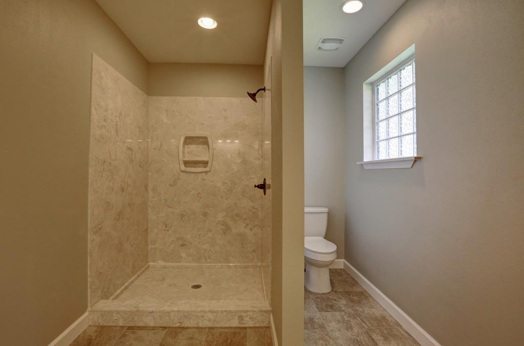 ELLIOTTS POINT 10TH ADDN - Residential