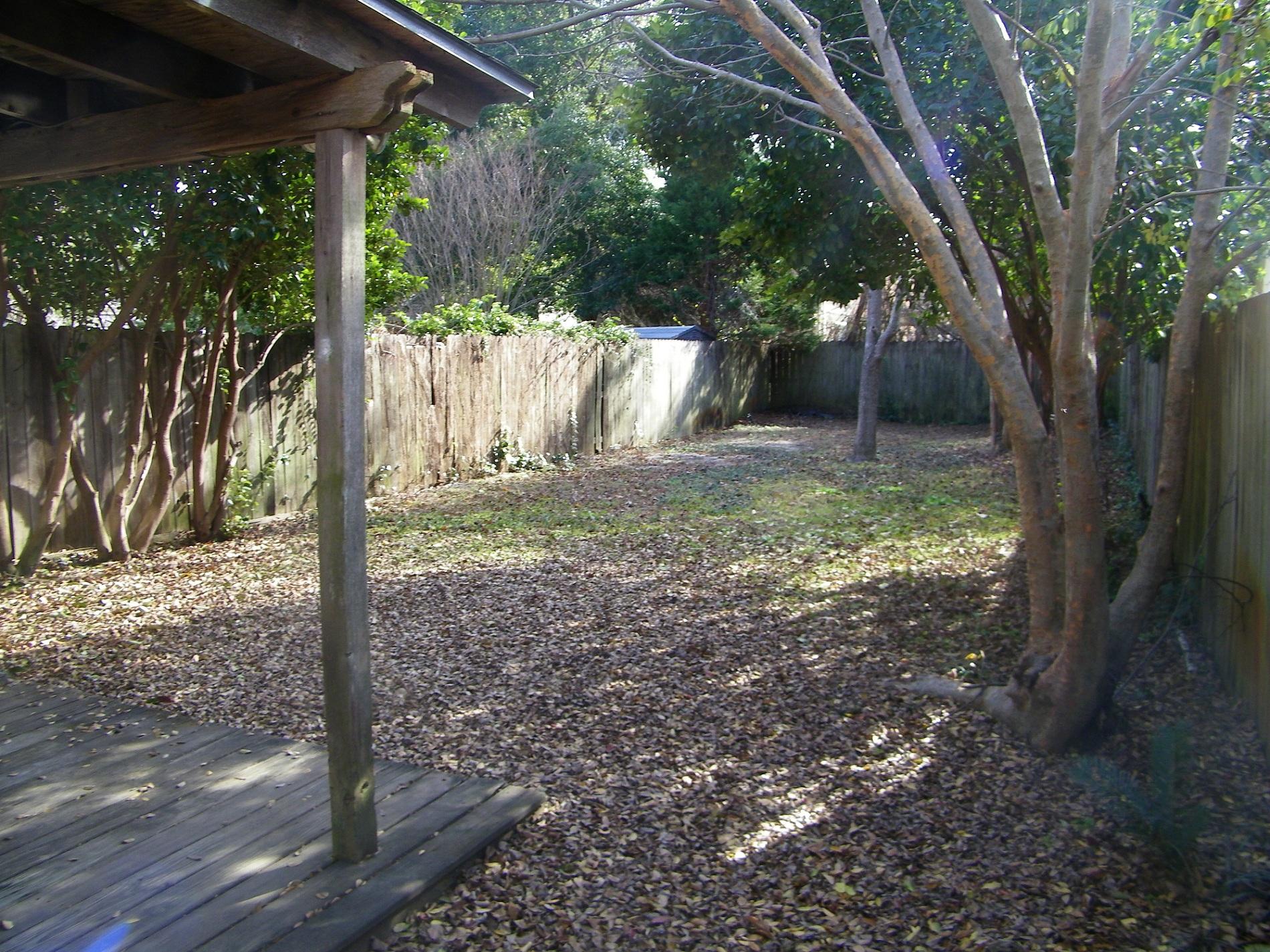 AZALEA GARDENS 1ST ADDN - Residential Lease