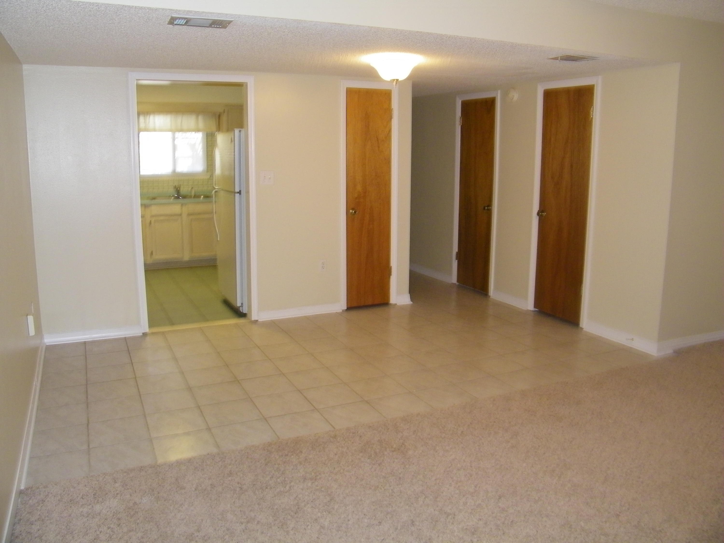 AZALEA GARDENS 1ST ADDN - Residential Lease