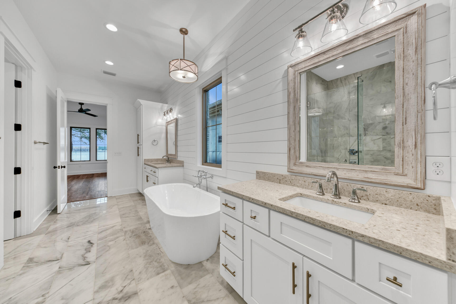 BAY TOWNE VIEW - Residential