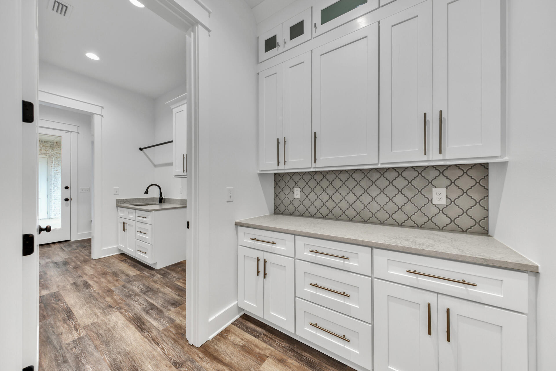 BAY TOWNE VIEW - Residential