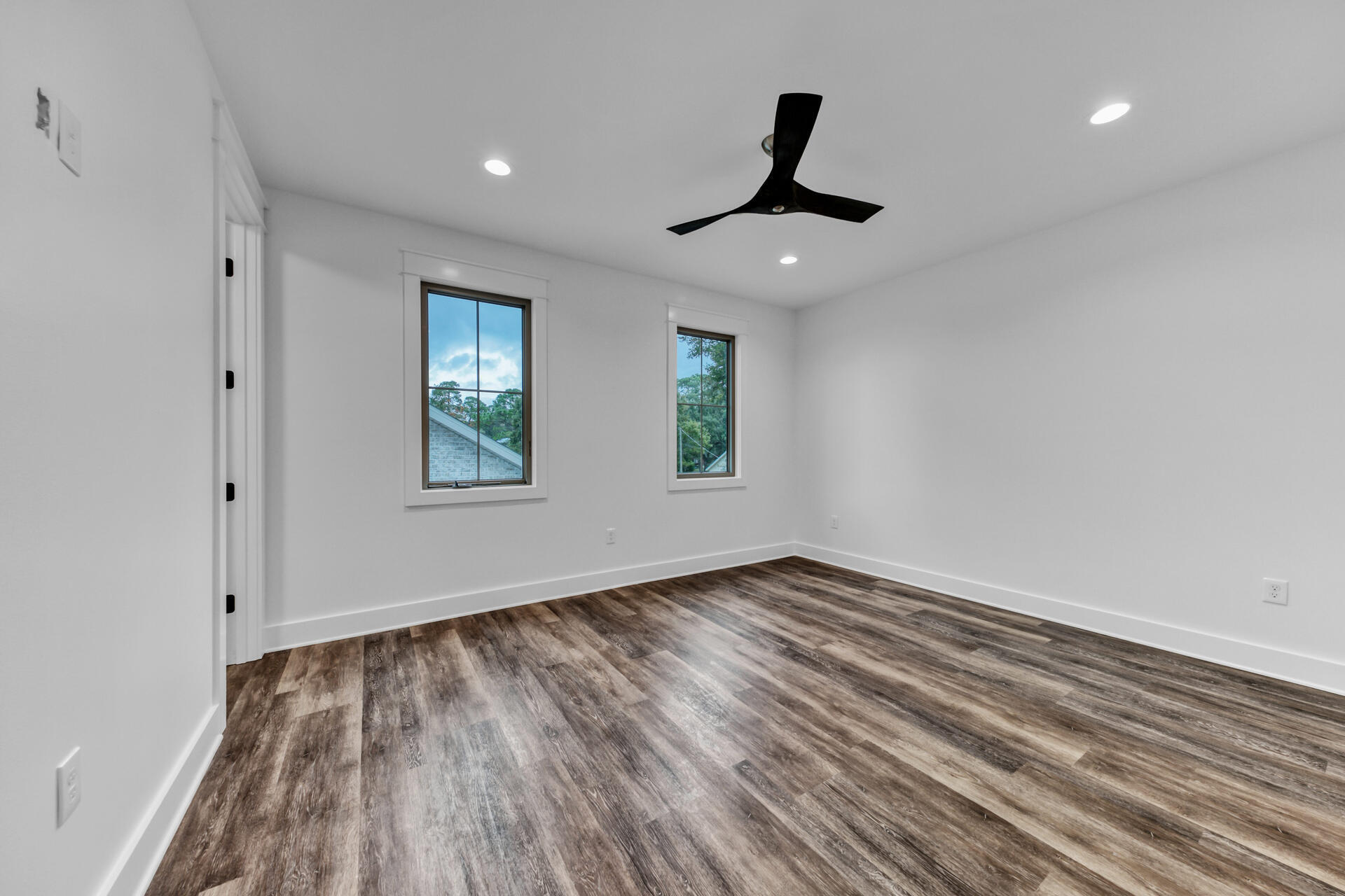 BAY TOWNE VIEW - Residential