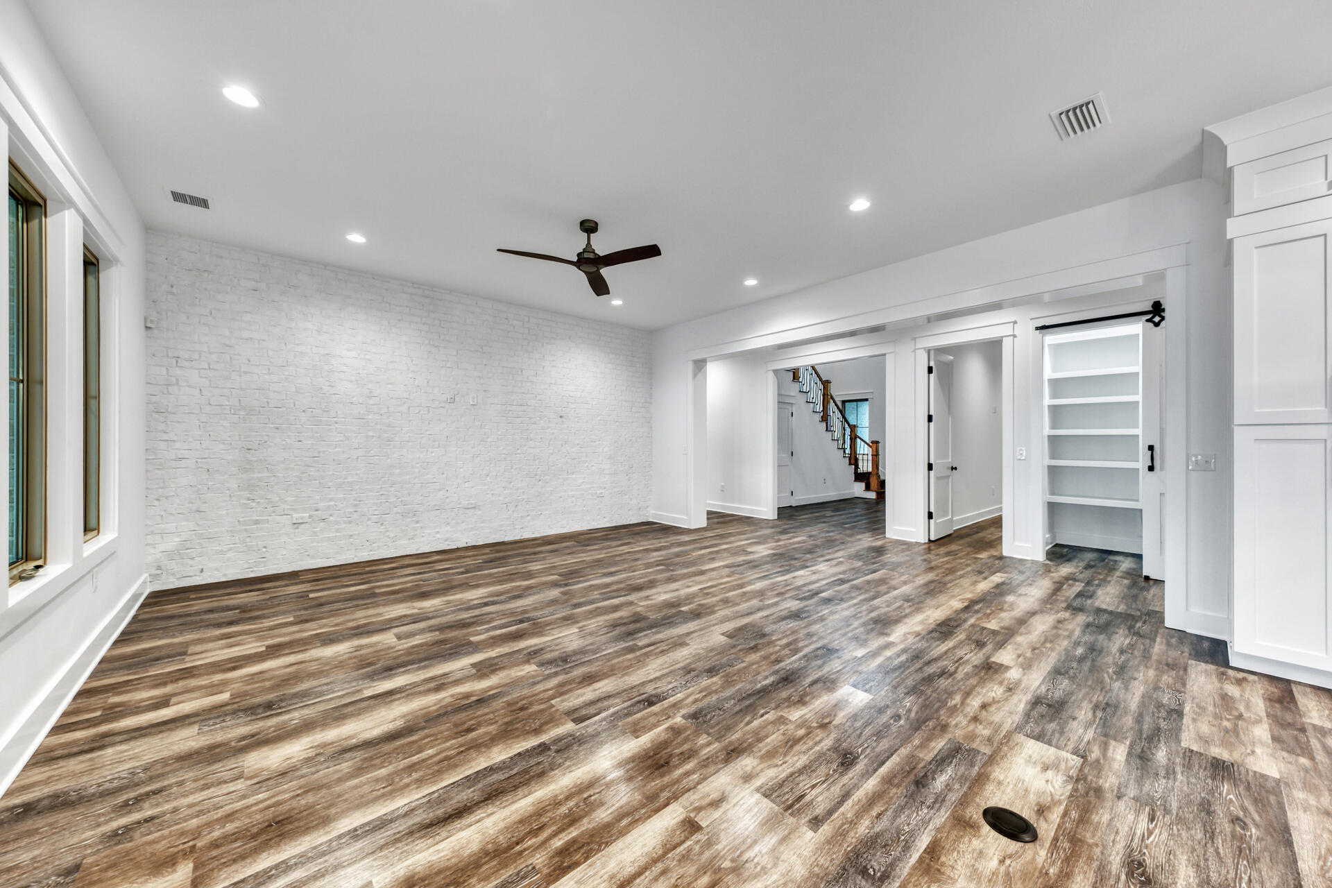 BAY TOWNE VIEW - Residential