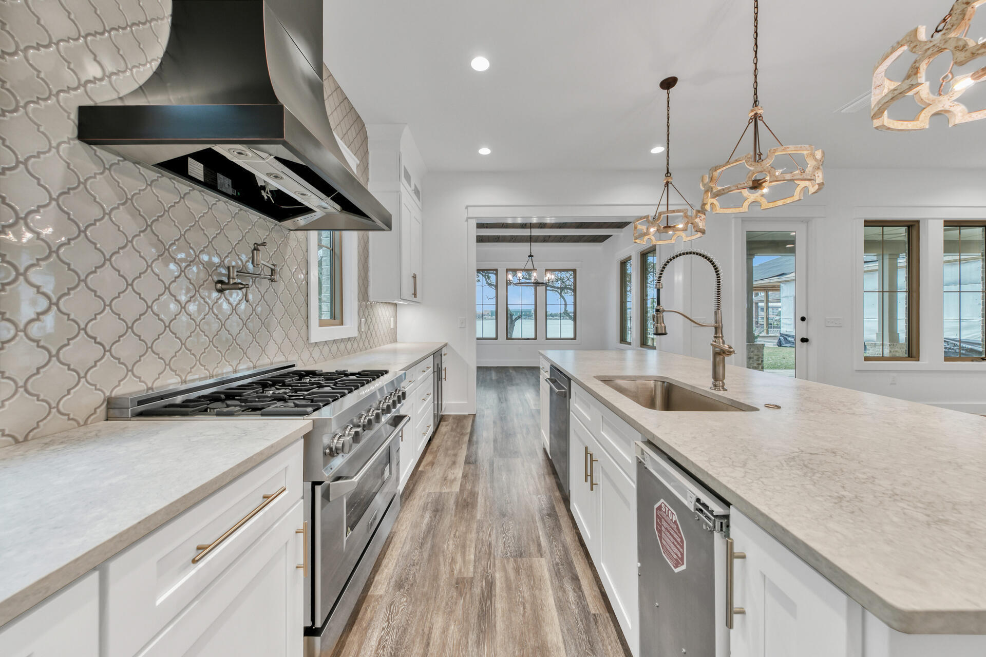 BAY TOWNE VIEW - Residential