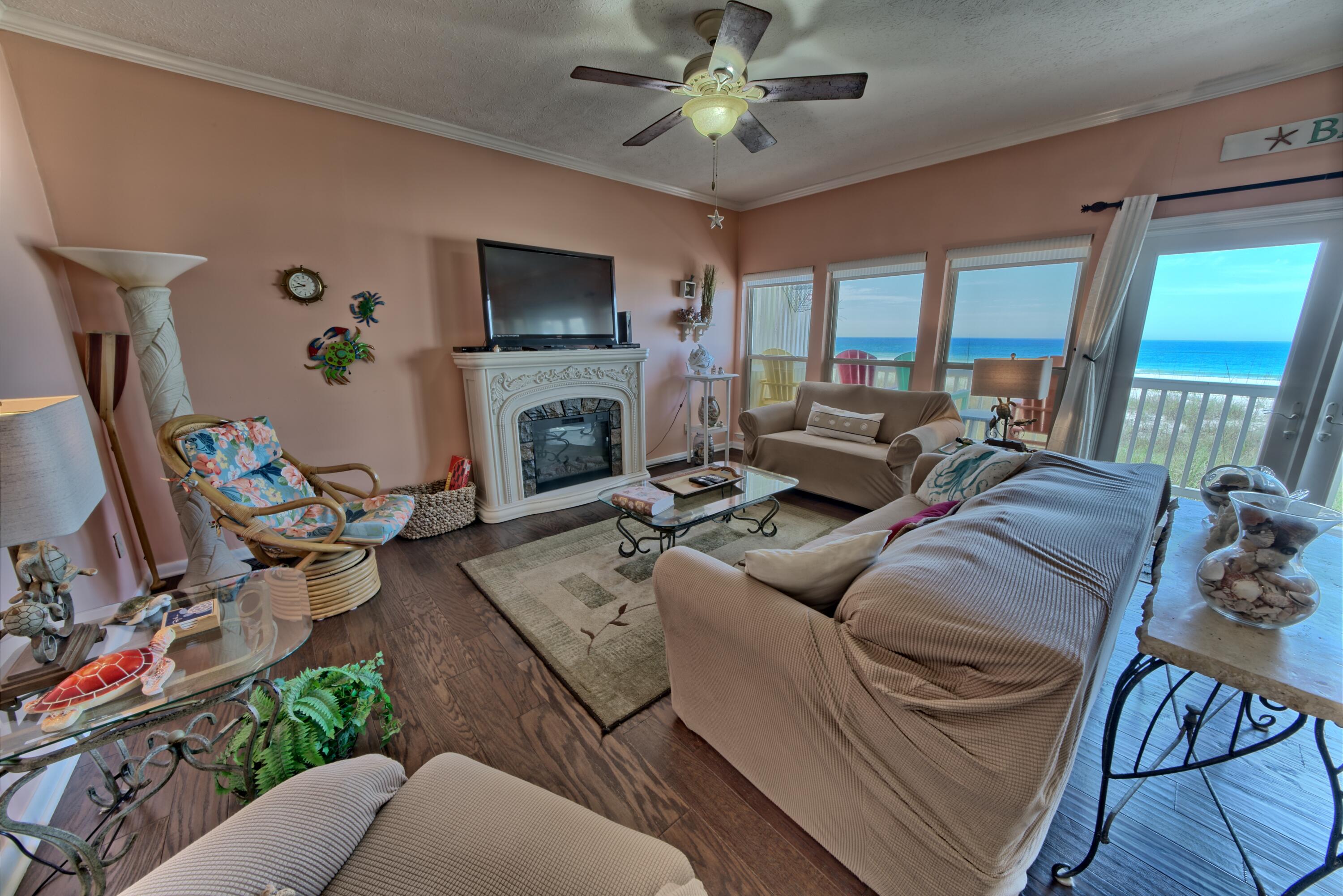 Harbor Arms - Residential