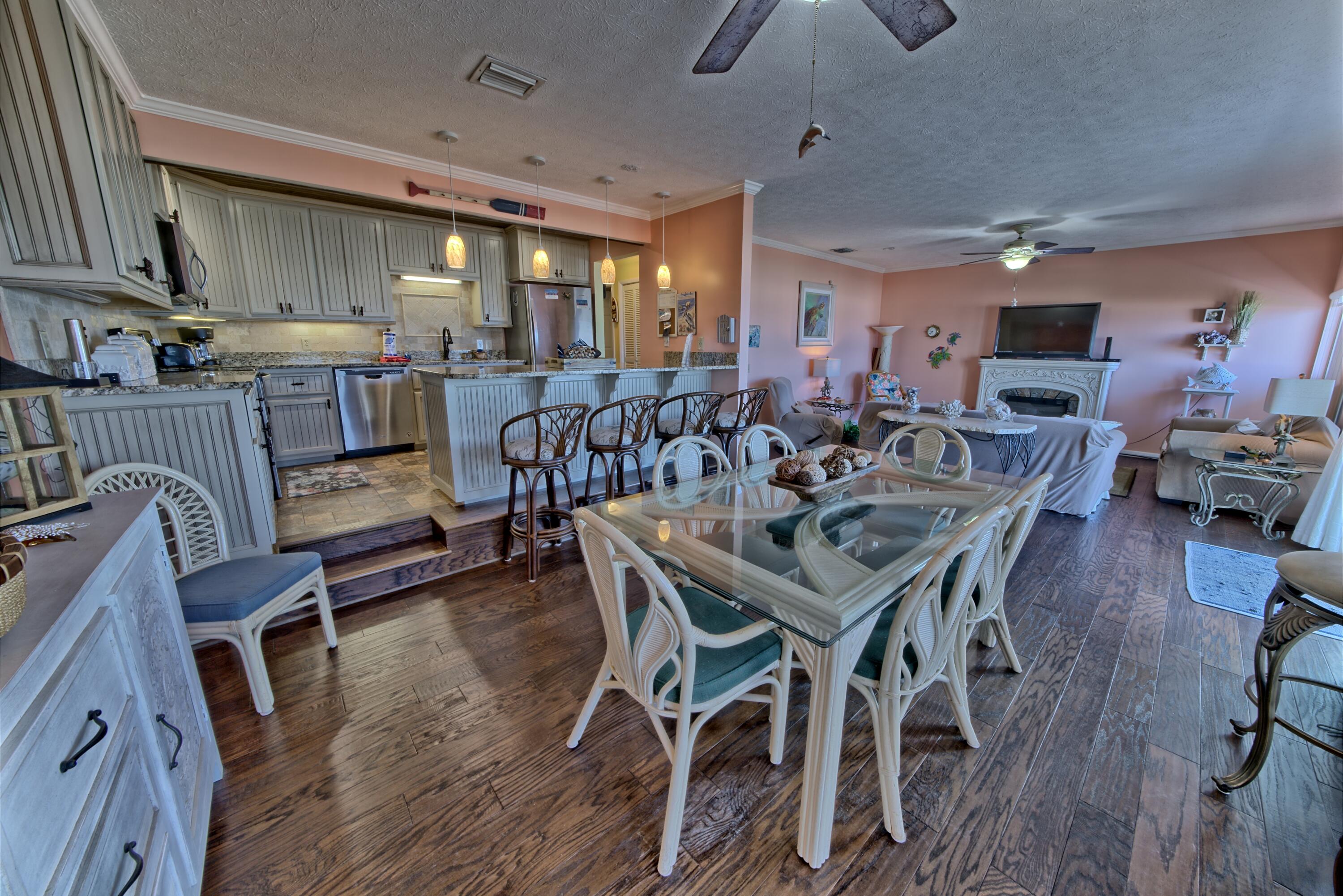 Harbor Arms - Residential