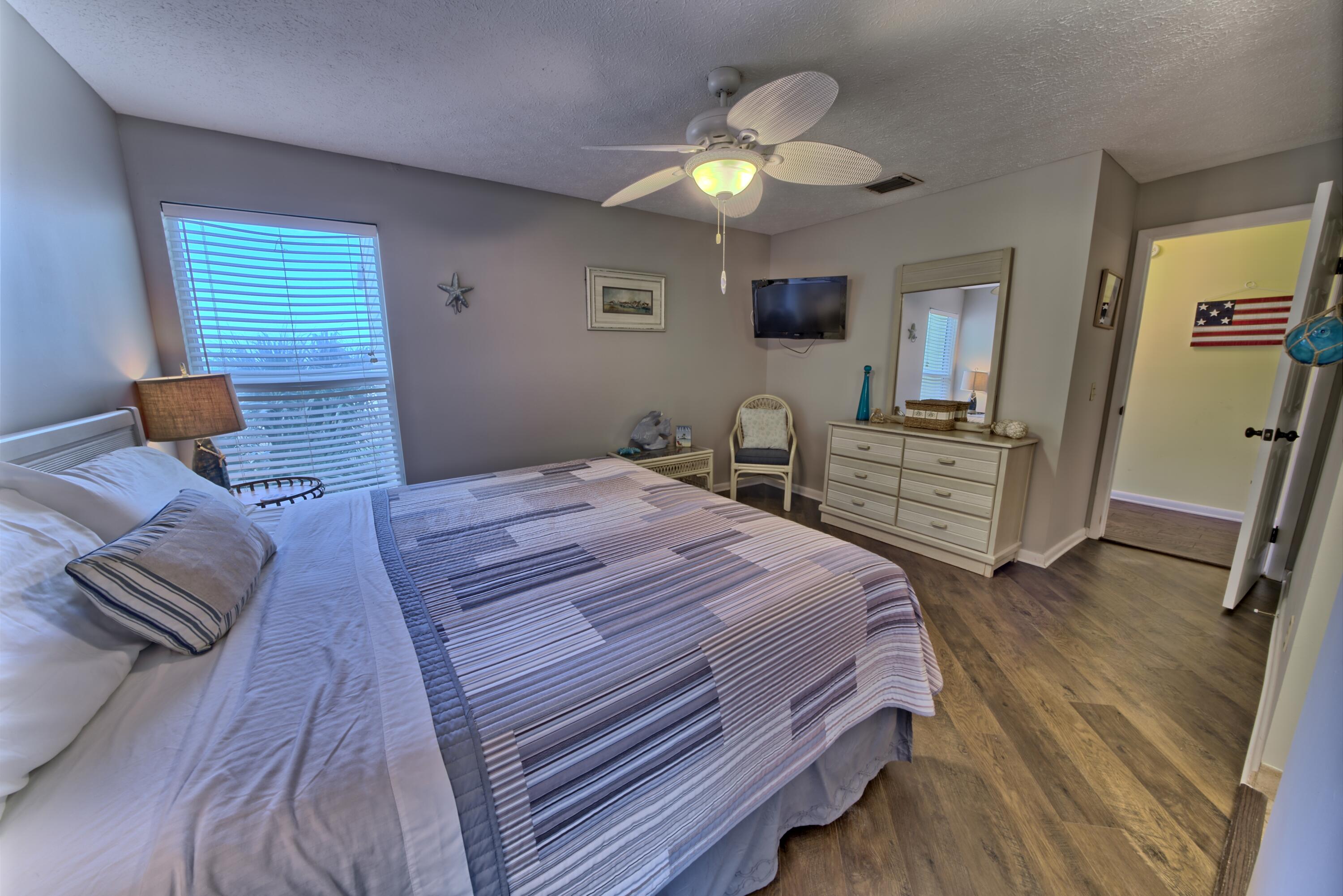 Harbor Arms - Residential