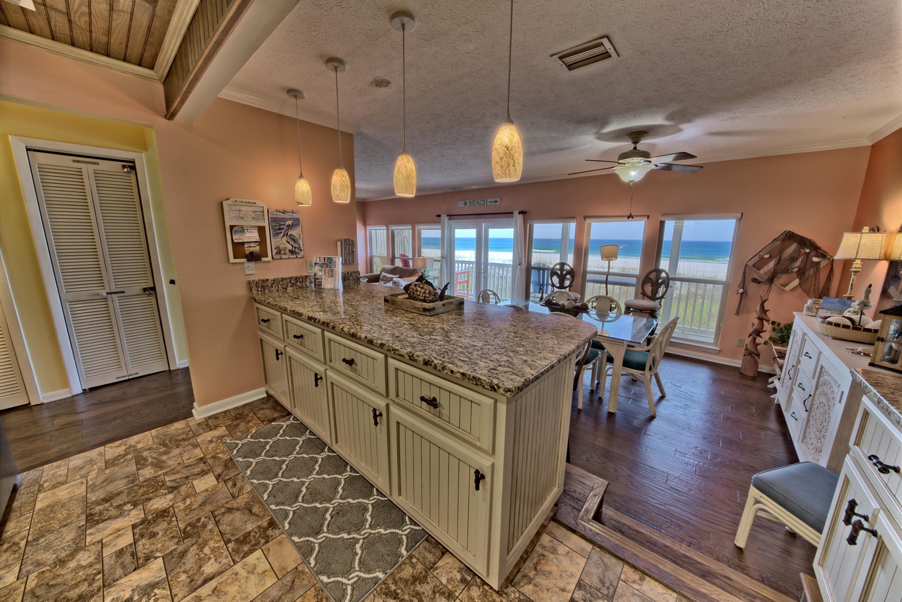 Harbor Arms - Residential