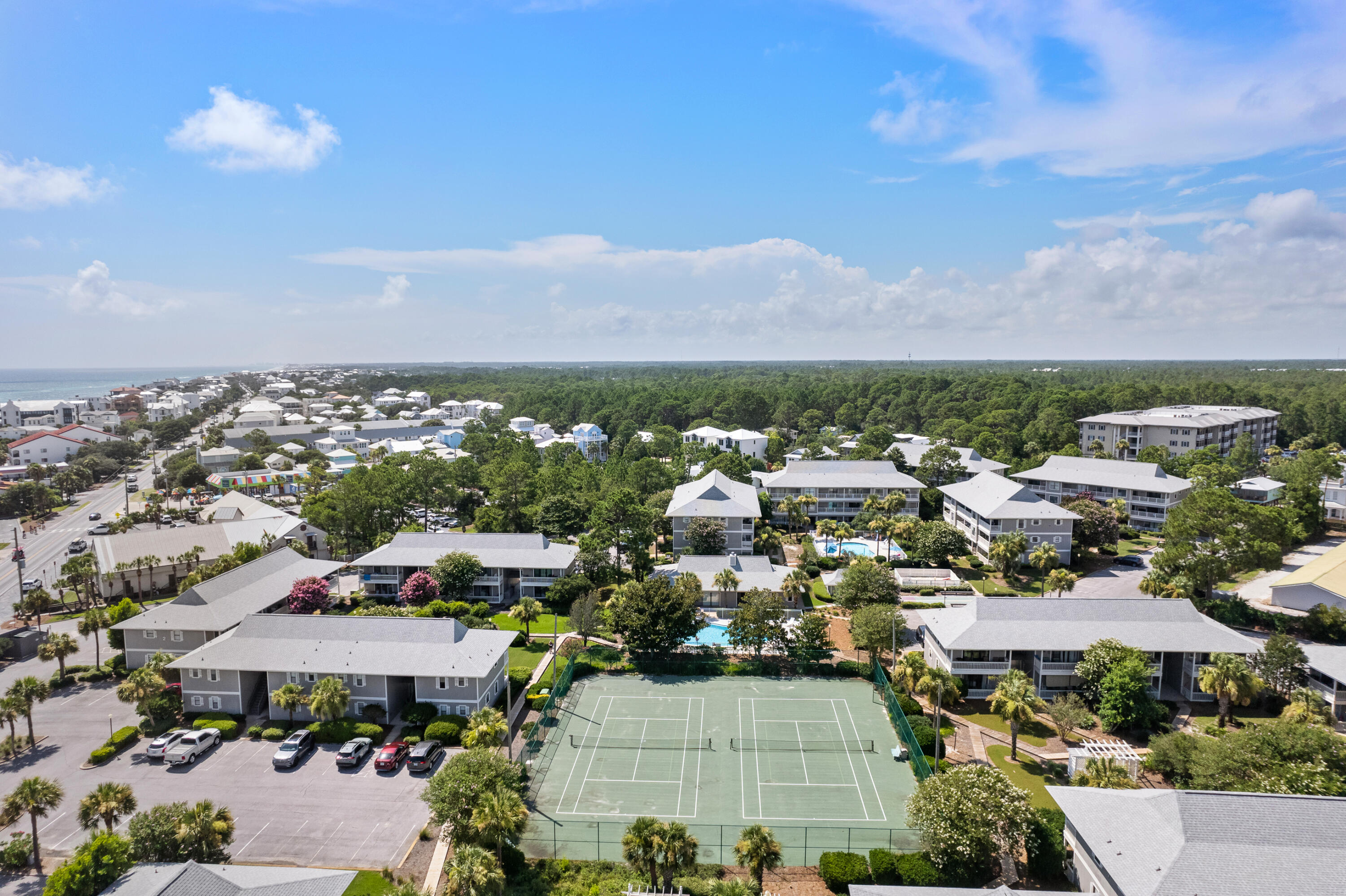 BEACHWOOD VILLAS CONDO PH 2 - Residential