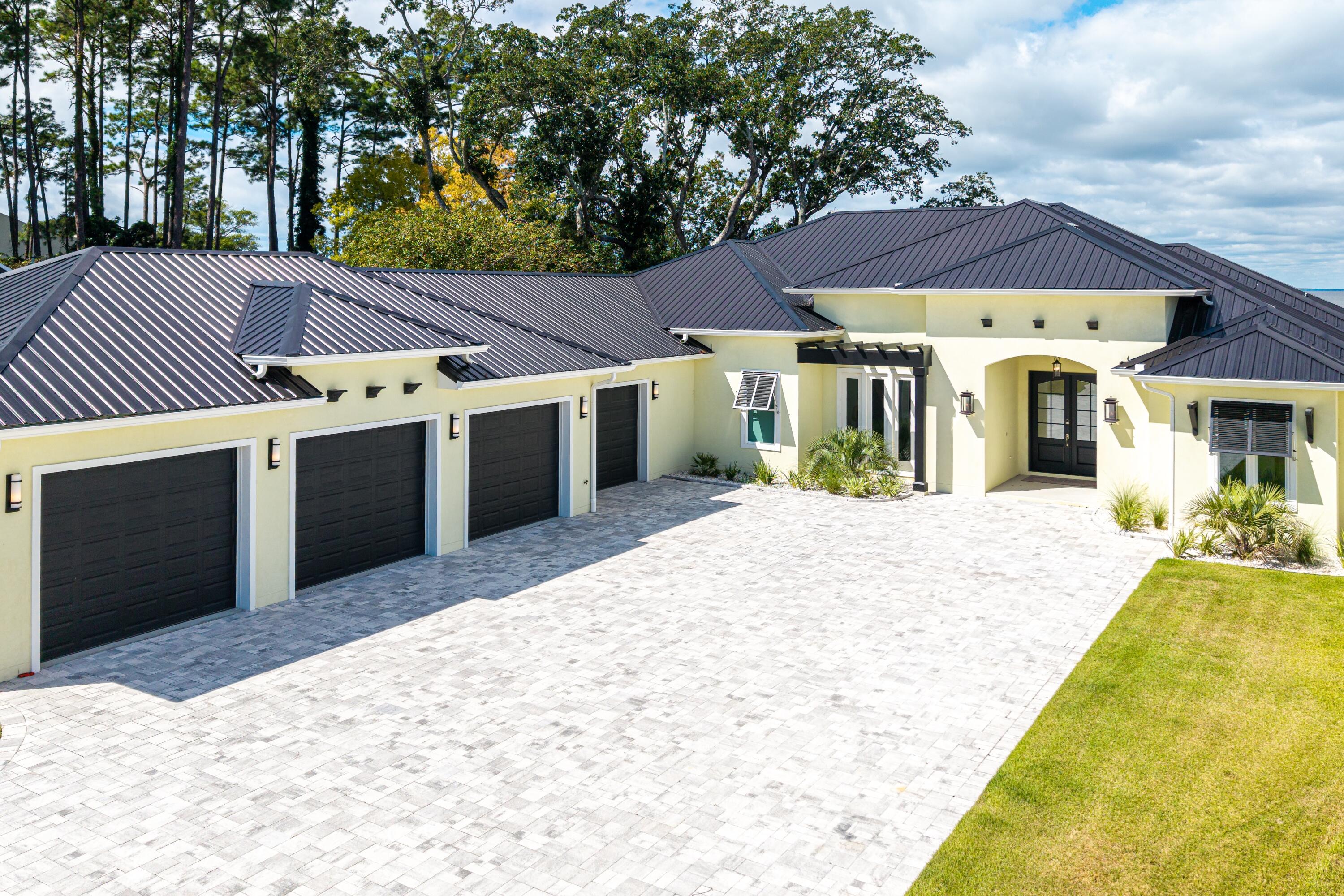 DRIFTWOOD ESTATES - Residential