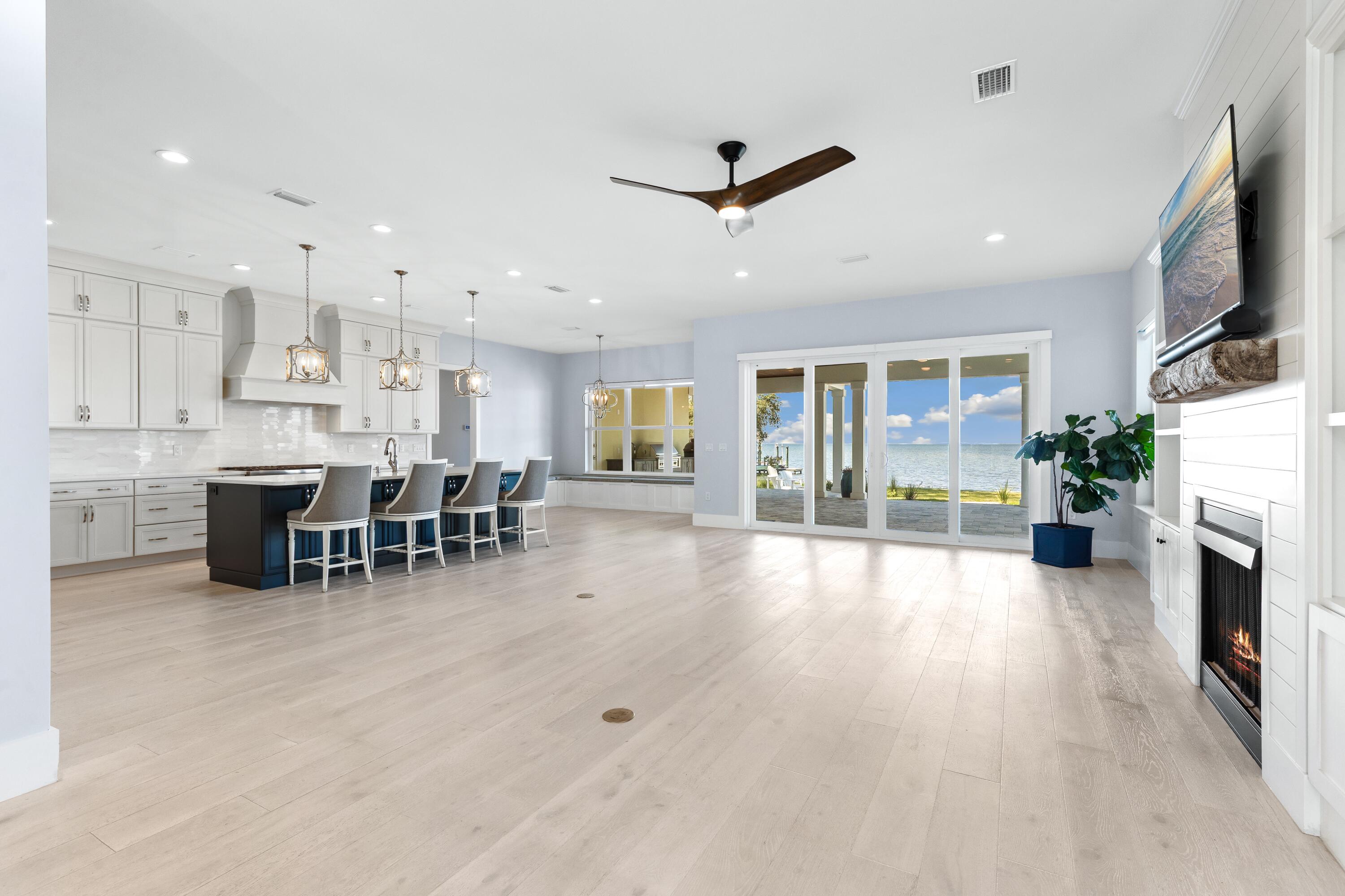 DRIFTWOOD ESTATES - Residential